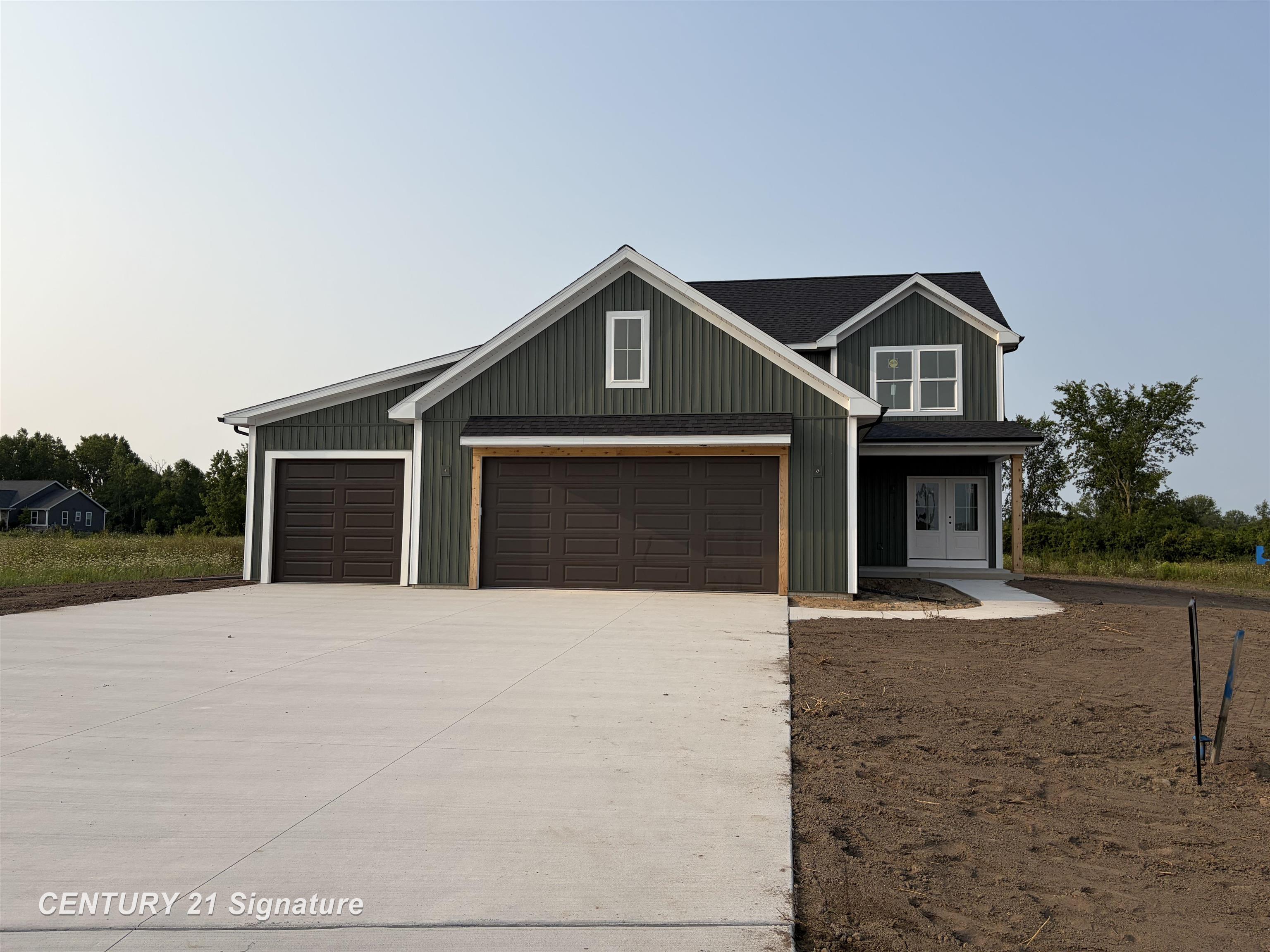 2nd image of 10589 Spring Meadow St, Freeland, MI 48623 | MLS# 50218572