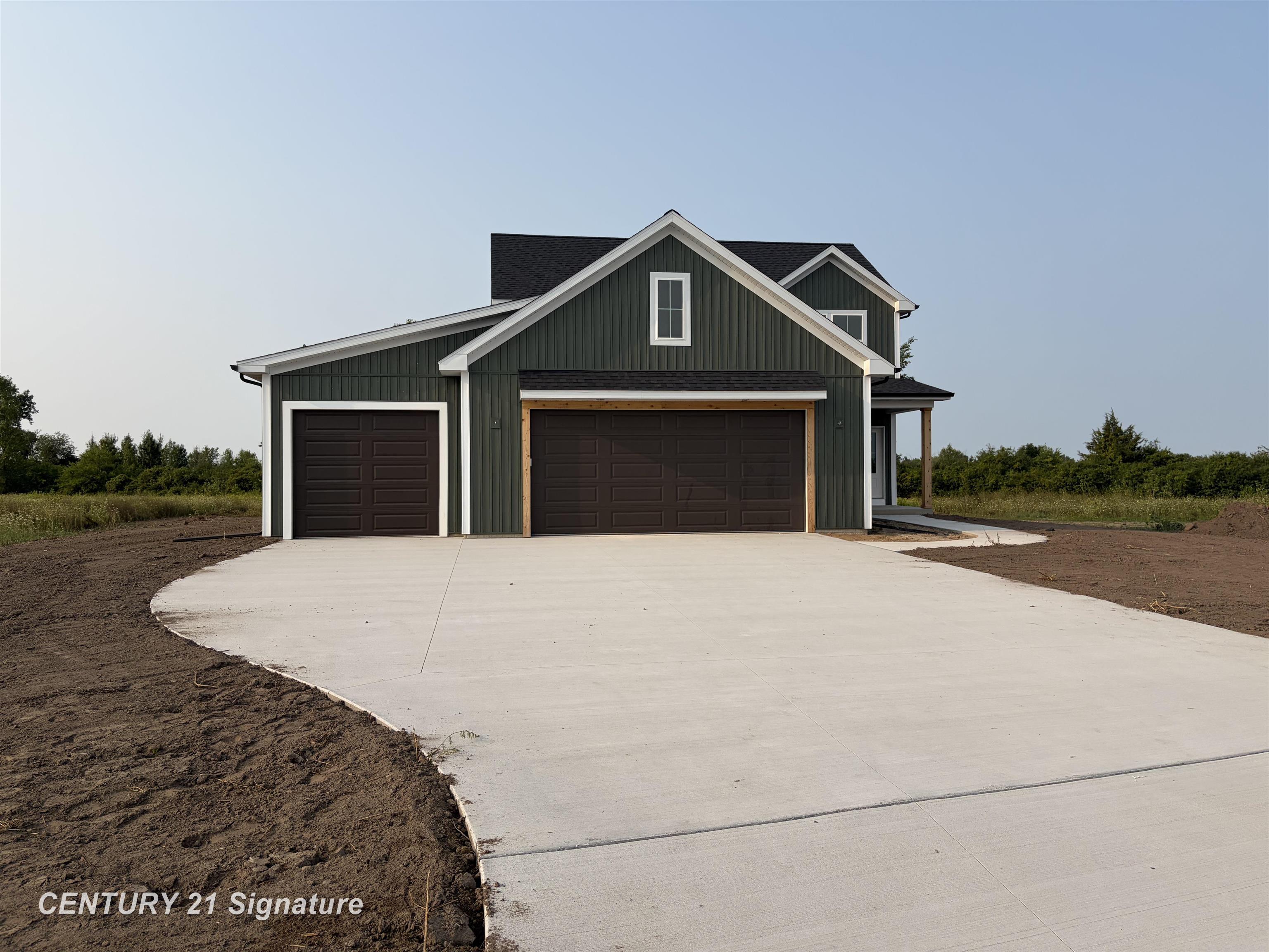 3rd image of 10589 Spring Meadow St, Freeland, MI 48623 | MLS# 50218572