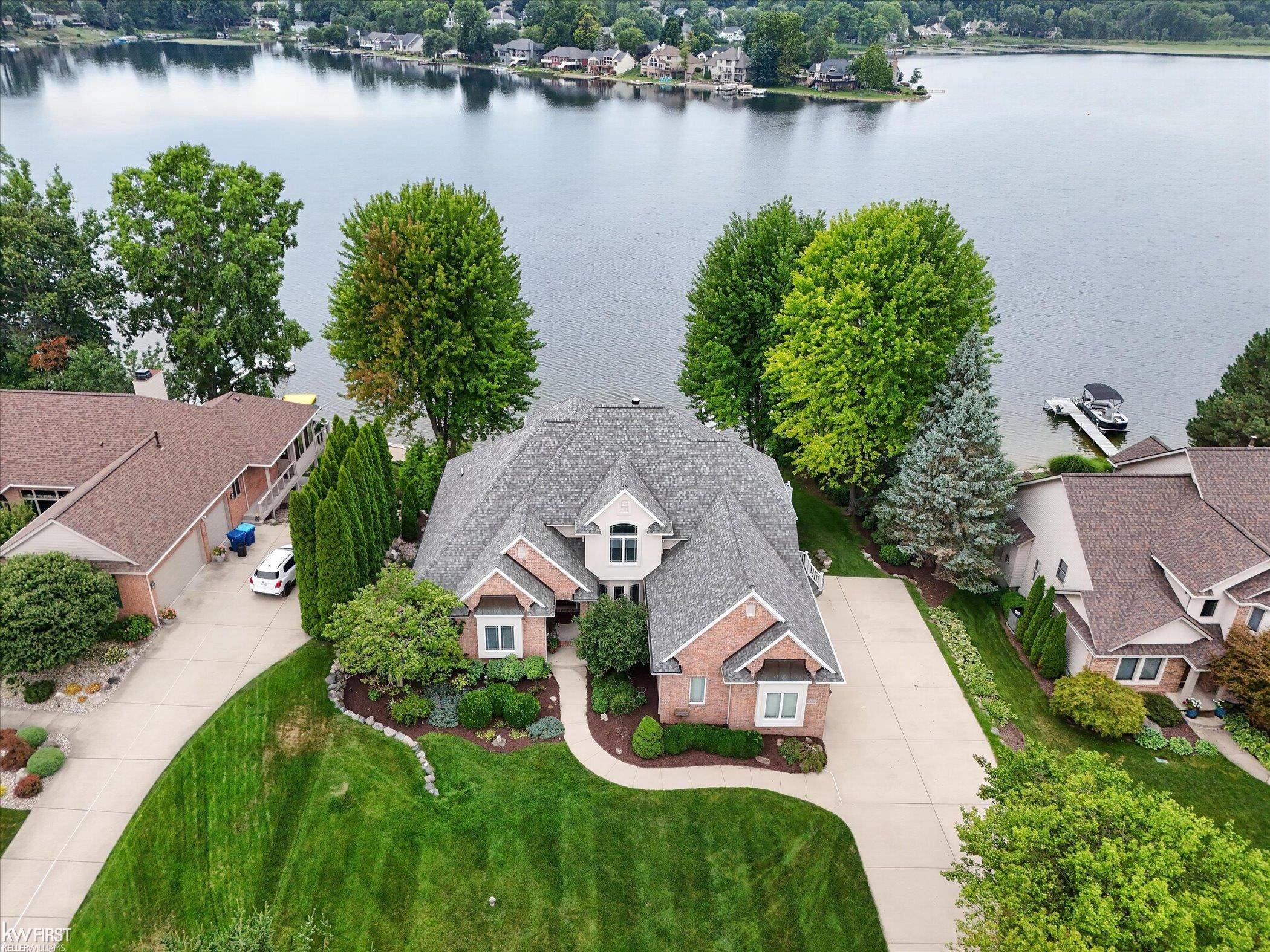 Photo 1 of Single family home for sale at 16048 Pine Blf Ct, Fenton, MI 48430 | MLS# 5050218577 | Listing updated on 2026-09-12