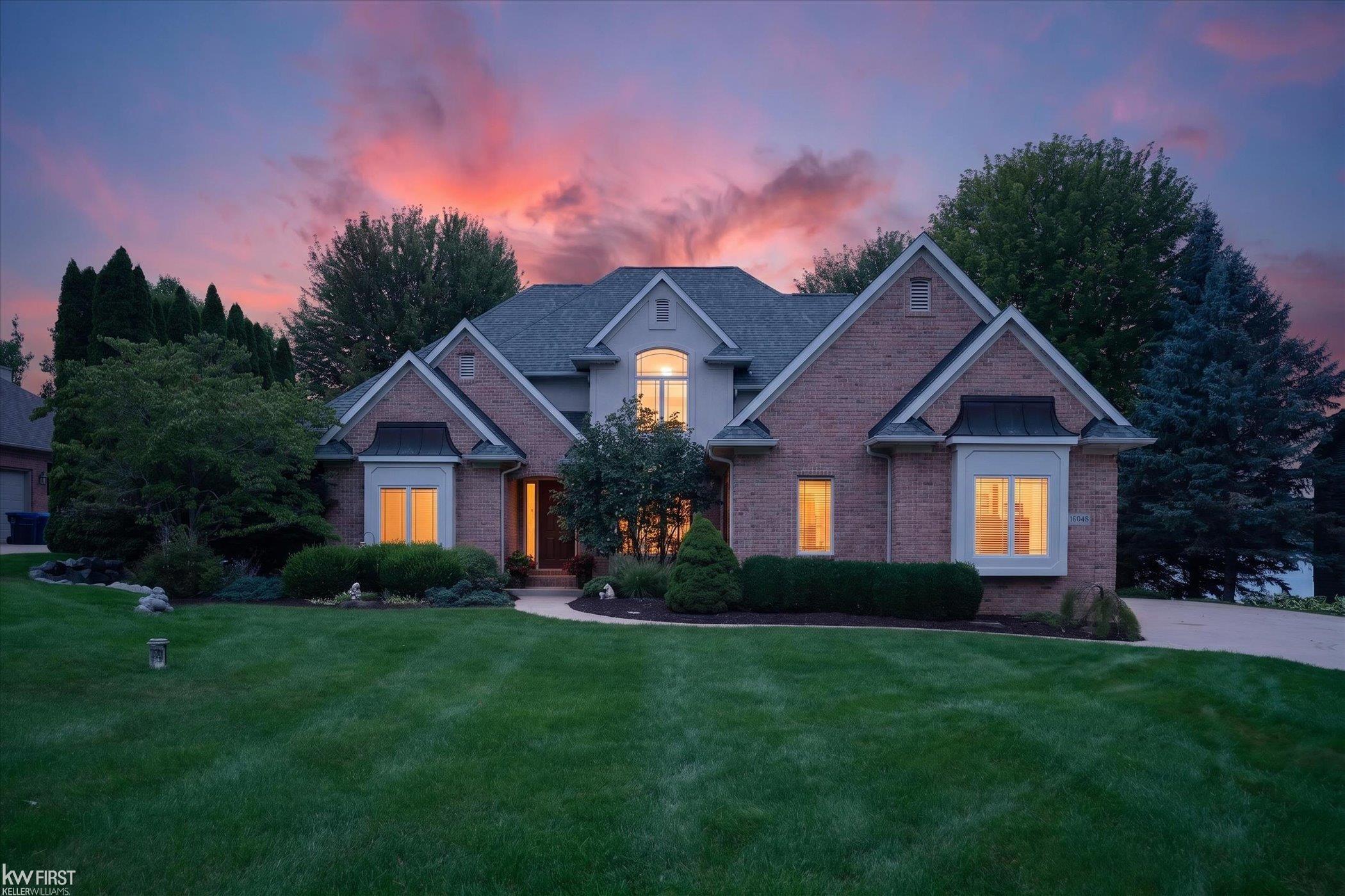Photo 3 of Single family home for sale at 16048 Pine Blf Ct, Fenton, MI 48430 | MLS# 5050218577 | Listing updated on 2026-09-12