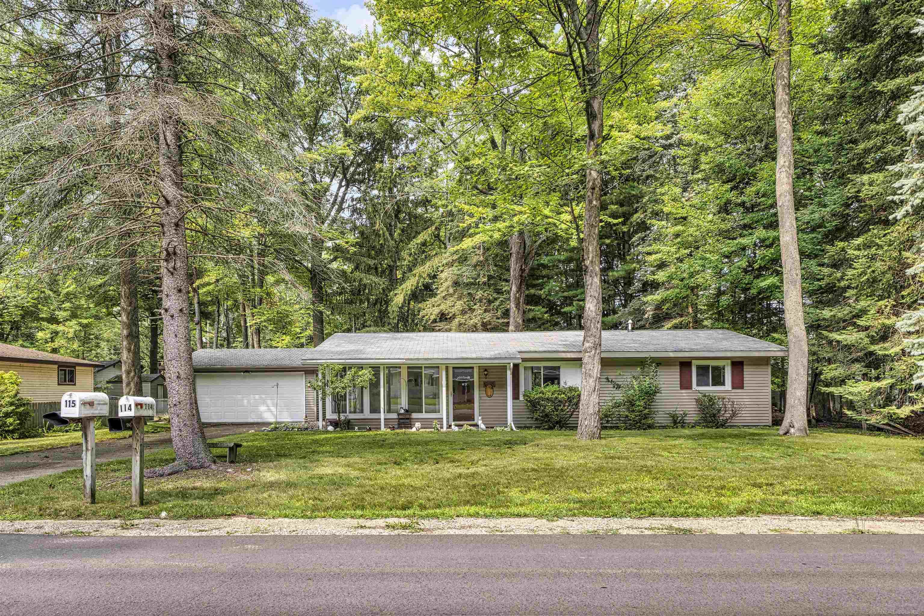 25th image of 115 Birchwood Ave, Prudenville, MI 48651 | MLS# 50218597