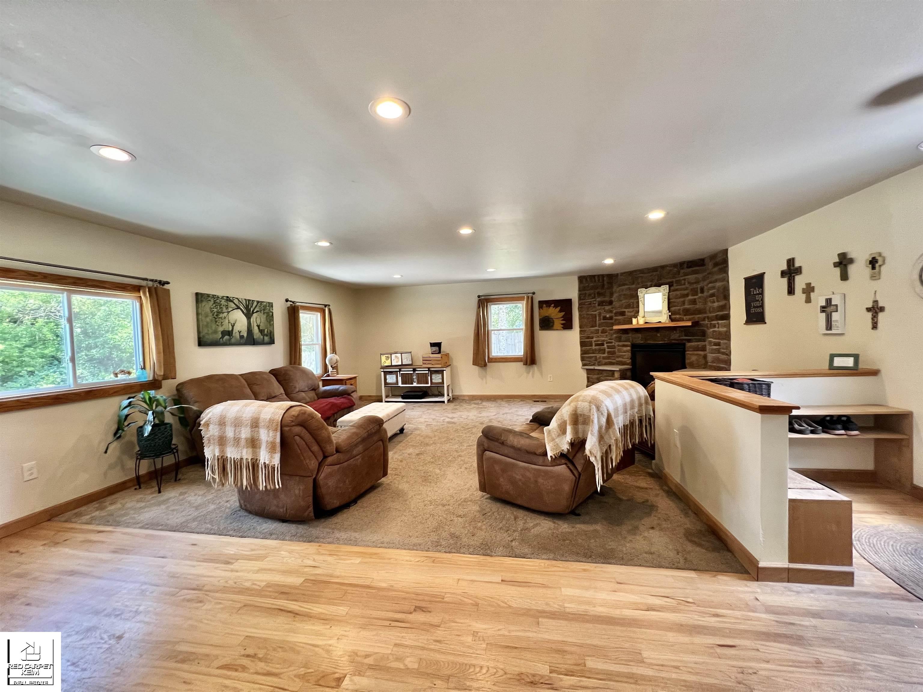 1528 Slater Road photo 9