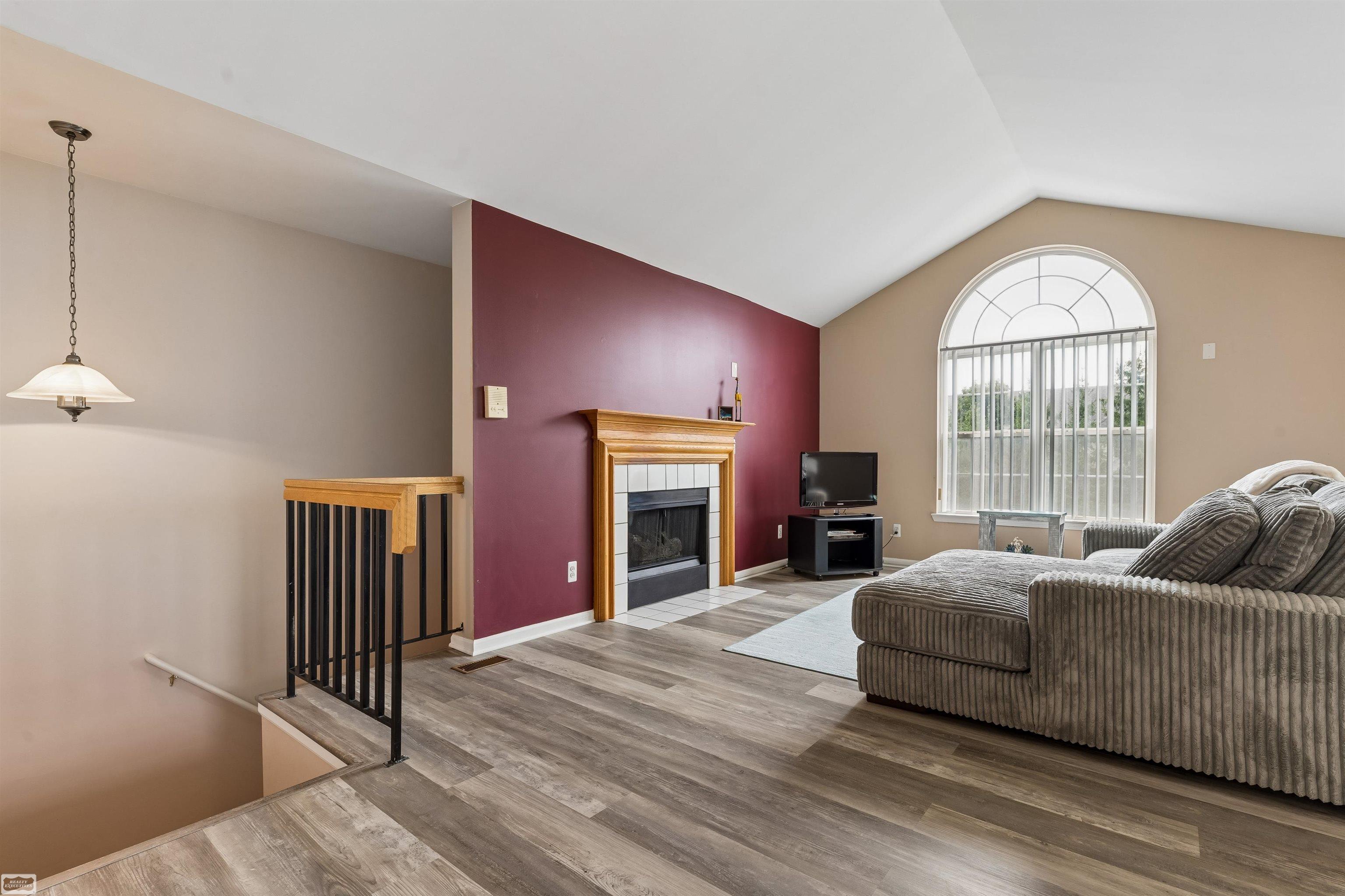 2nd image of 16776 Glenmoor St, Macomb, MI 48044 | MLS# 50218631