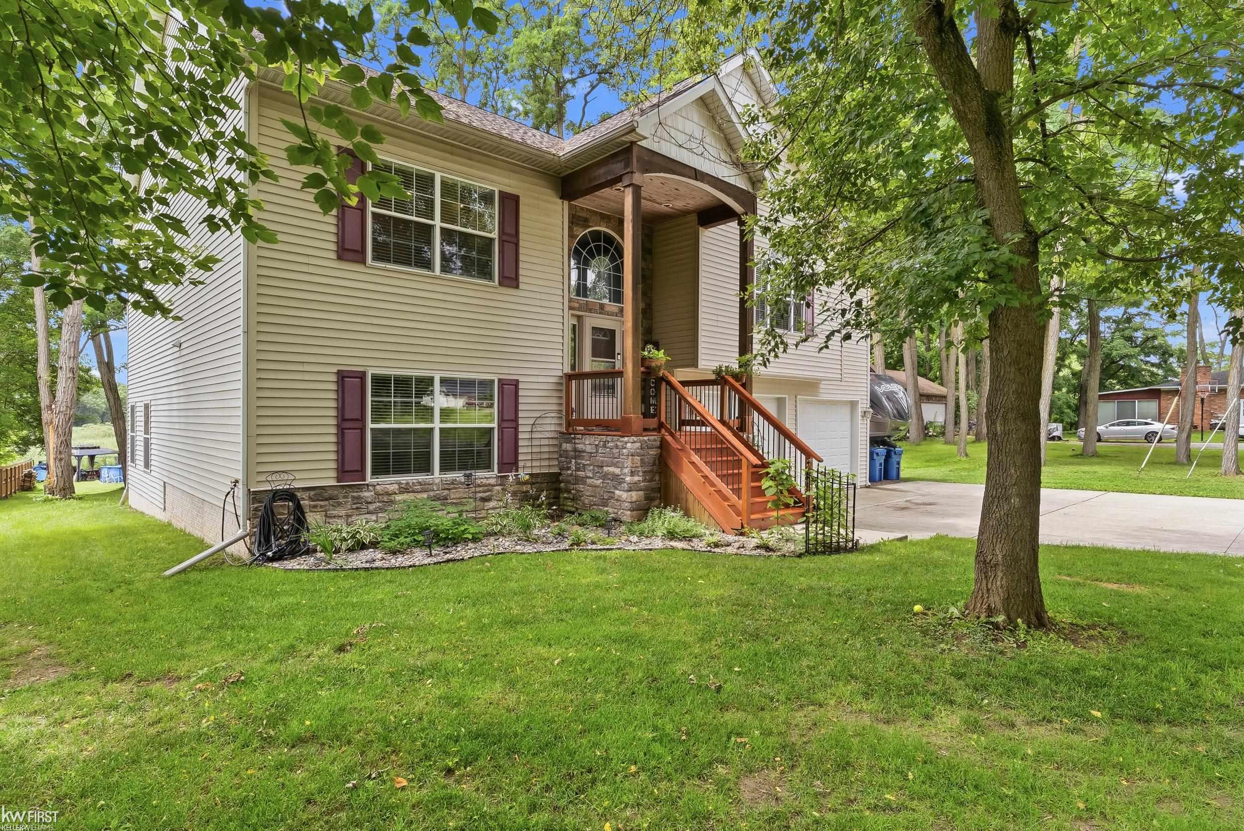 2nd image of 1539 W Rolston Rd, Linden, MI 48451 | MLS# 50218683