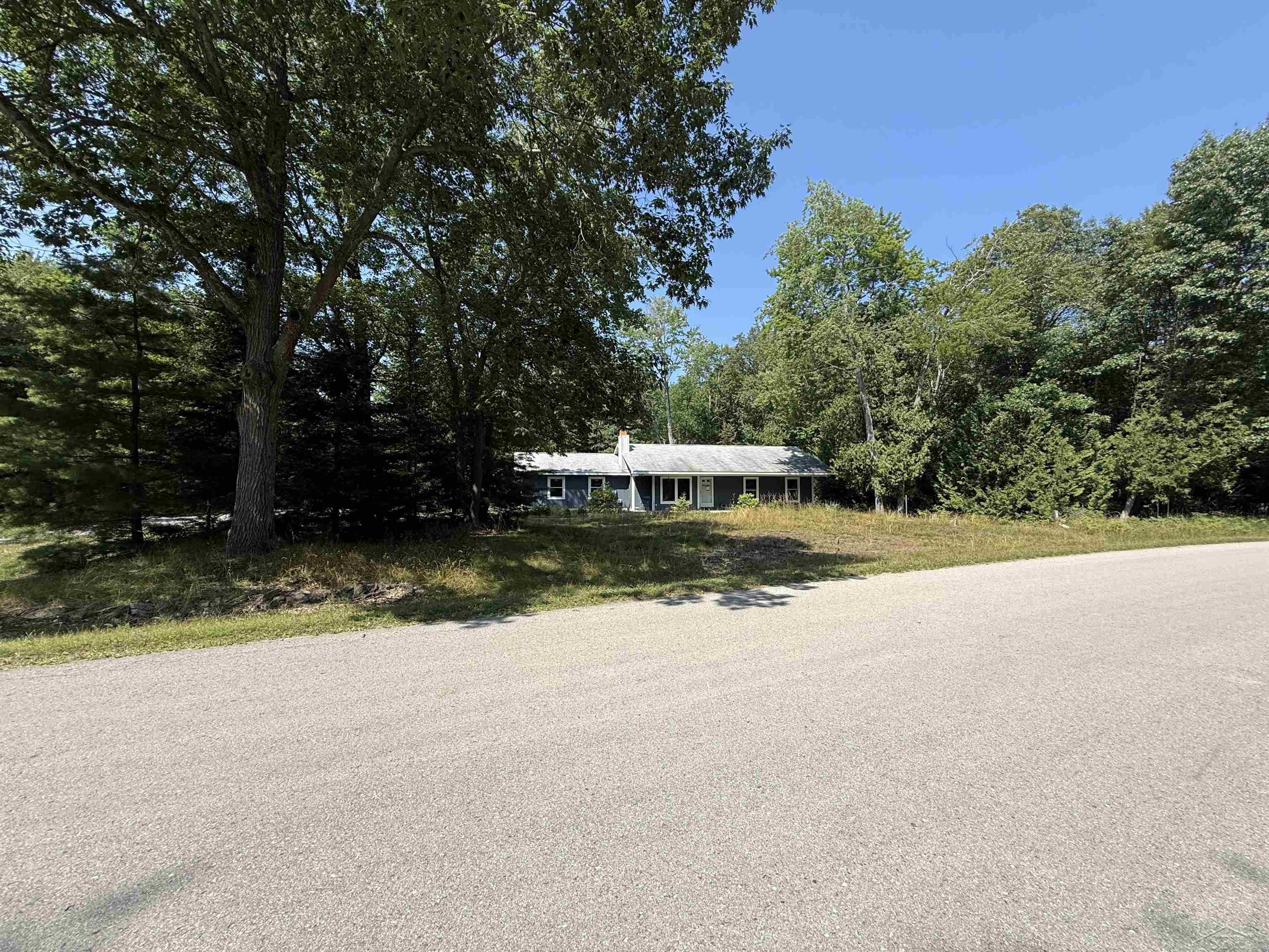 Photo 2 of Single family home for sale at 4879 Kingswood Ln, Oscoda, MI 48750 | MLS# 61050218709 | Listing updated on 2026-09-16