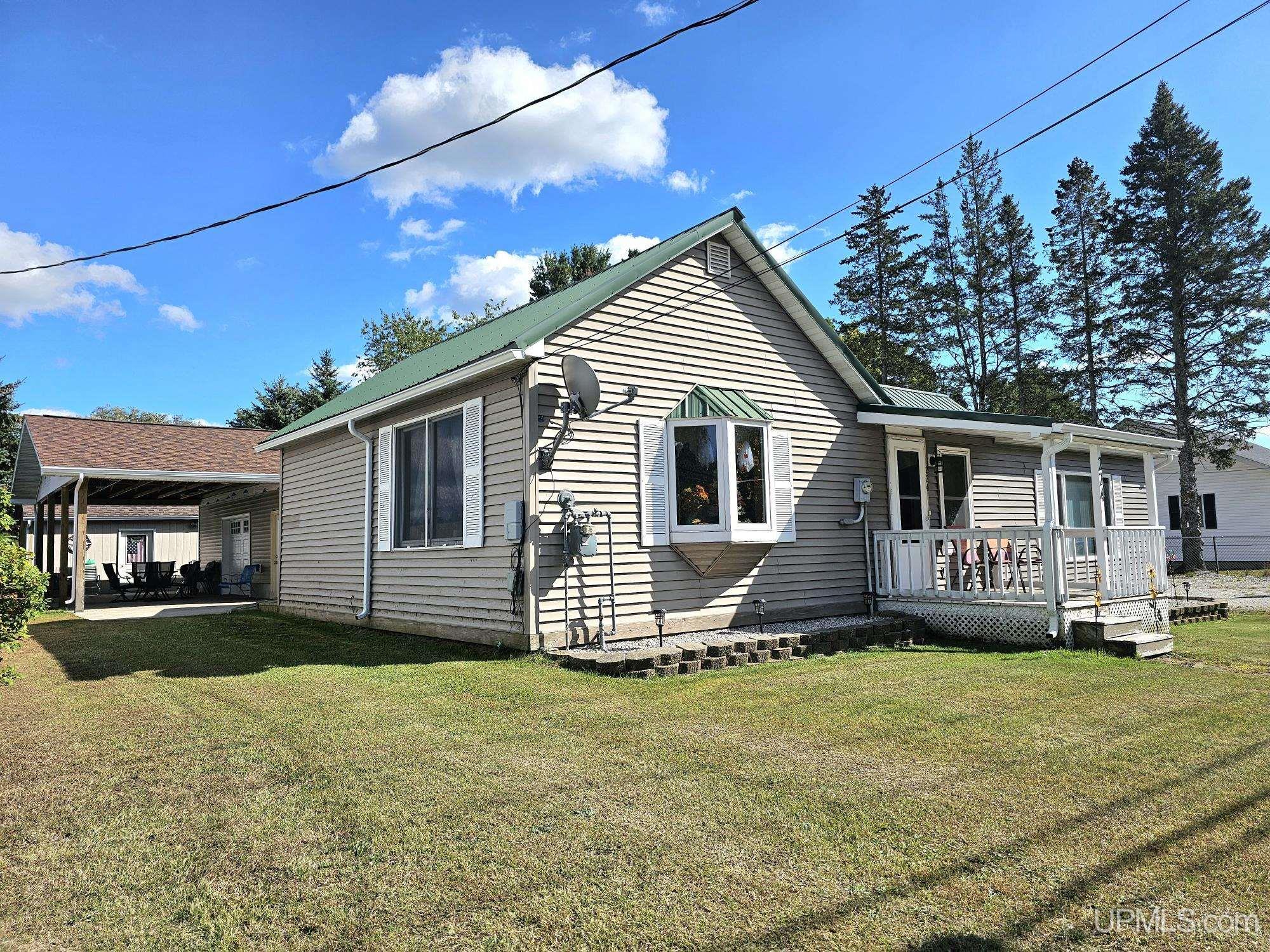 39th image of 224 N Fifth St, Manistique, MI 49854 | MLS# 50218770