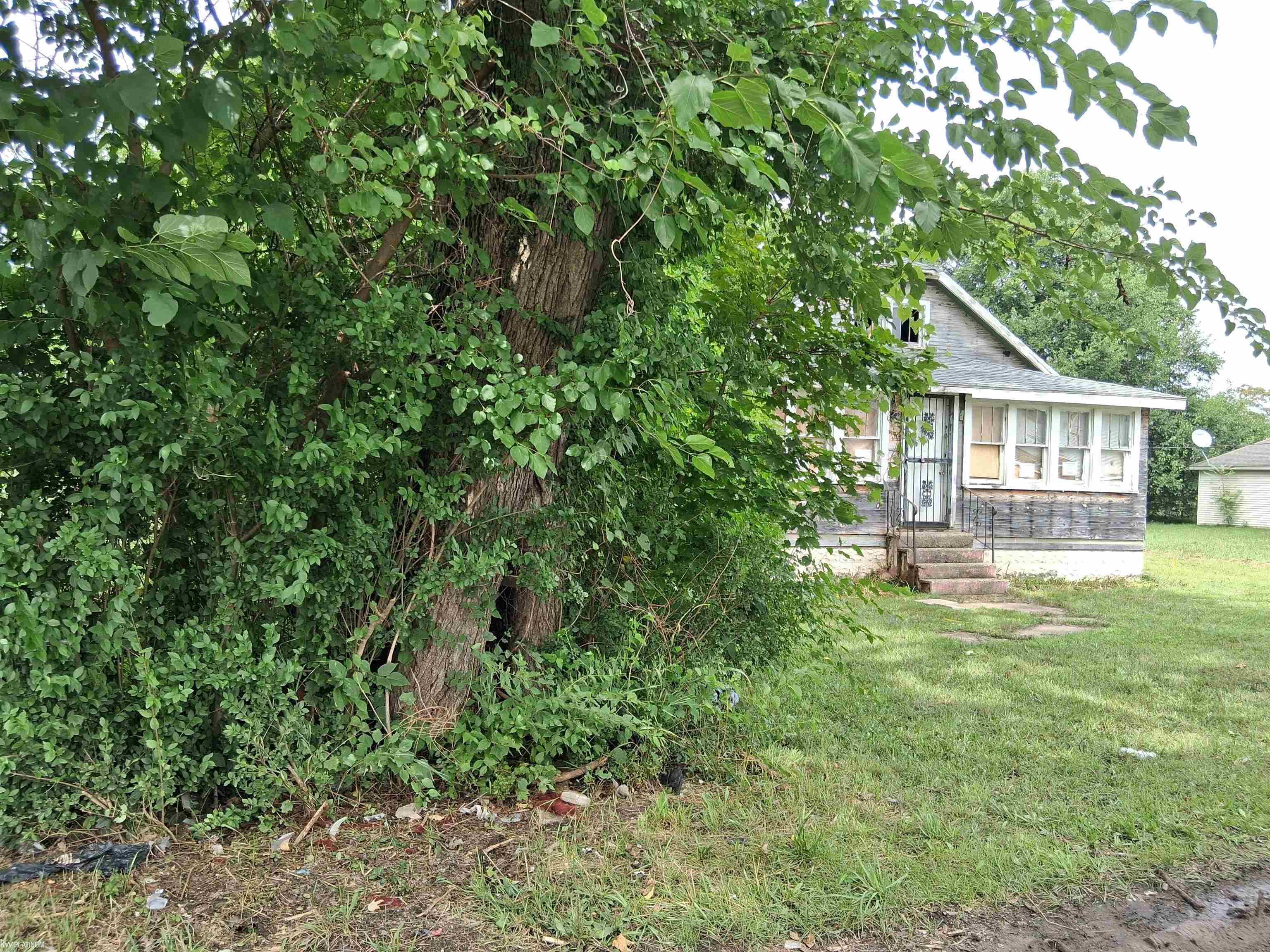 10th image of 1177 Highland Ave, Benton Harbor, MI 49022 | MLS# 50218778