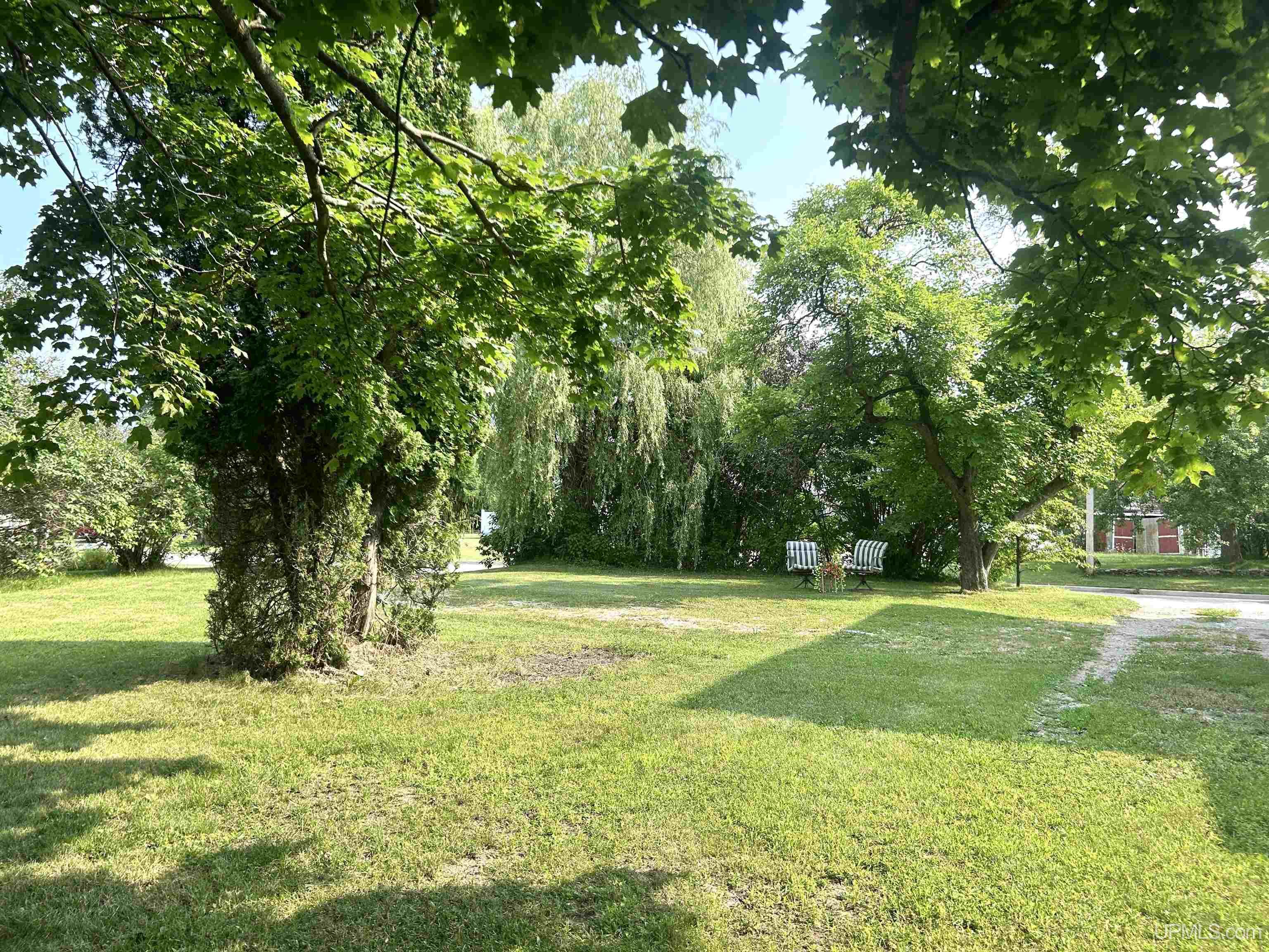 2nd image of 706 Michigan Ave, Manistique, MI 49854 | MLS# 50218785