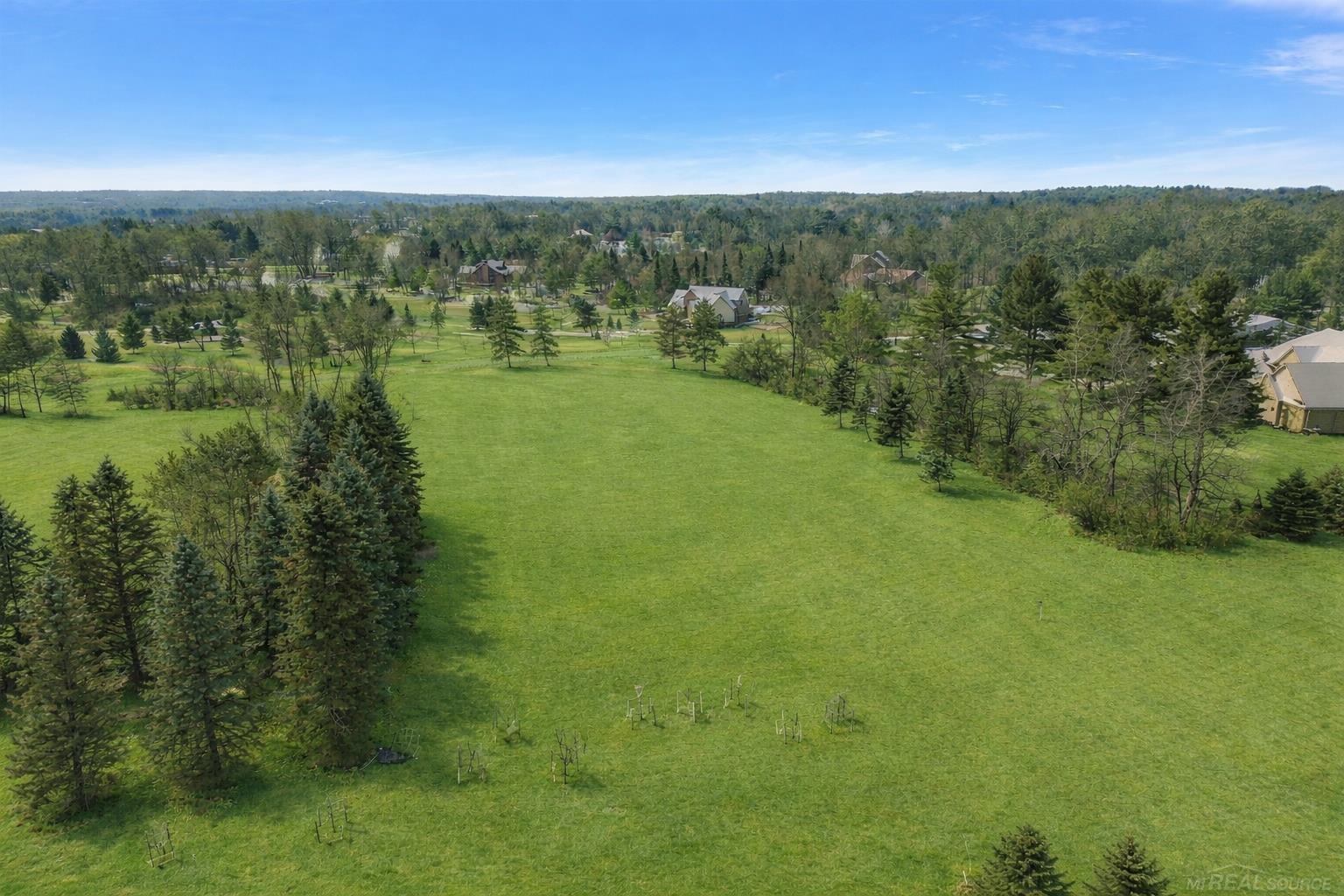 5th image of 8267 Sandi Ln, Bruce Twp, MI 48065 | MLS# 50218789