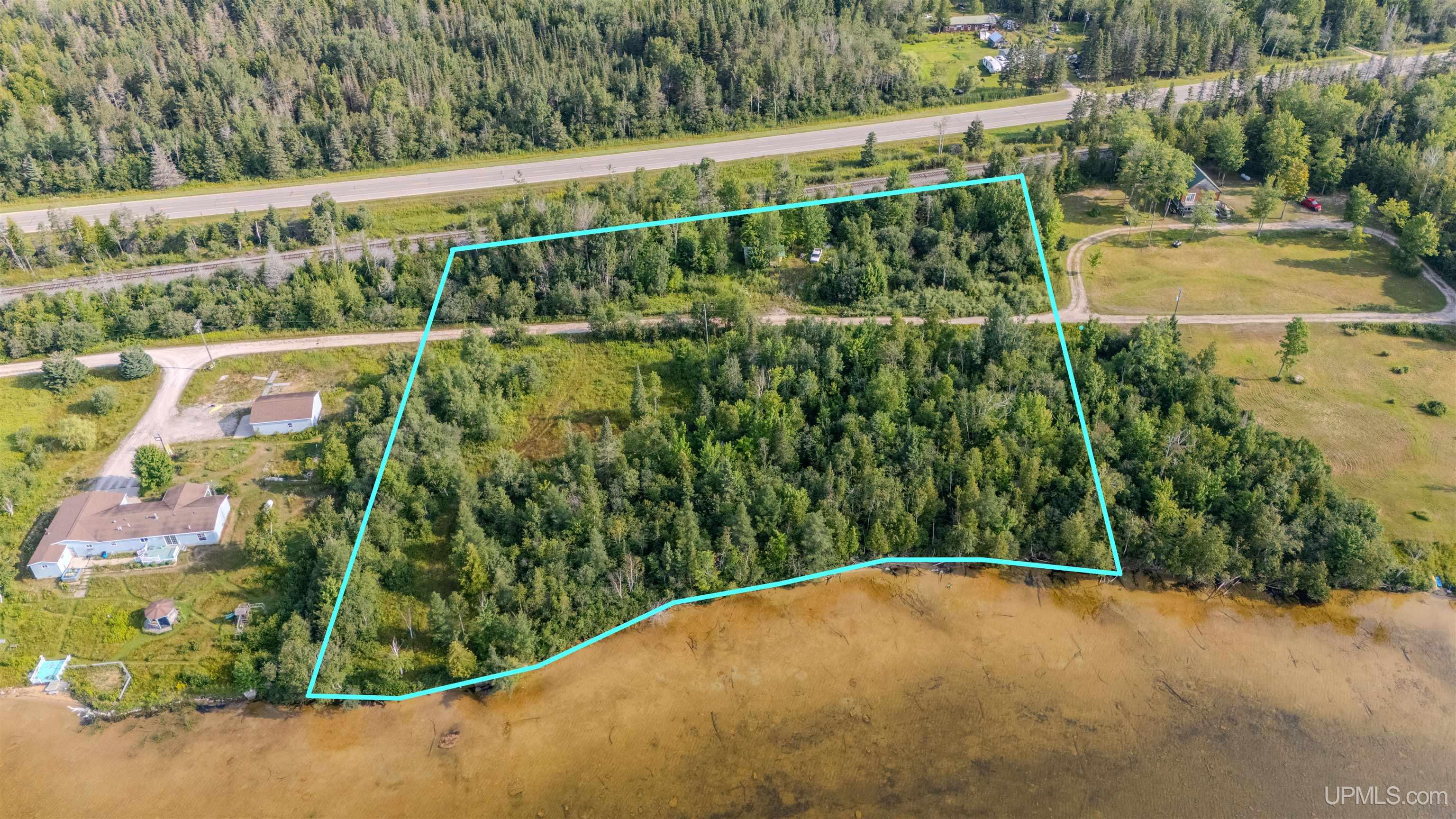 3rd image of 3193 W N Gulliver Lake Rd, Gulliver, MI 49840 | MLS# 50218831