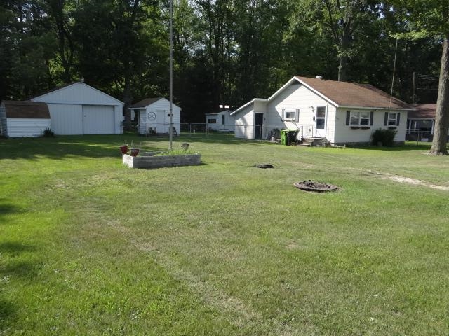 1st image of 4507 4508 Lakeview Dr, Beaverton, MI 48612 | MLS# 50218870