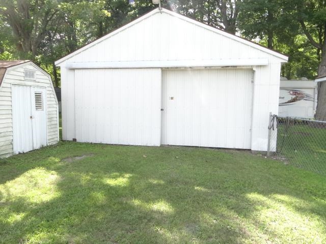3rd image of 4507 4508 Lakeview Dr, Beaverton, MI 48612 | MLS# 50218870