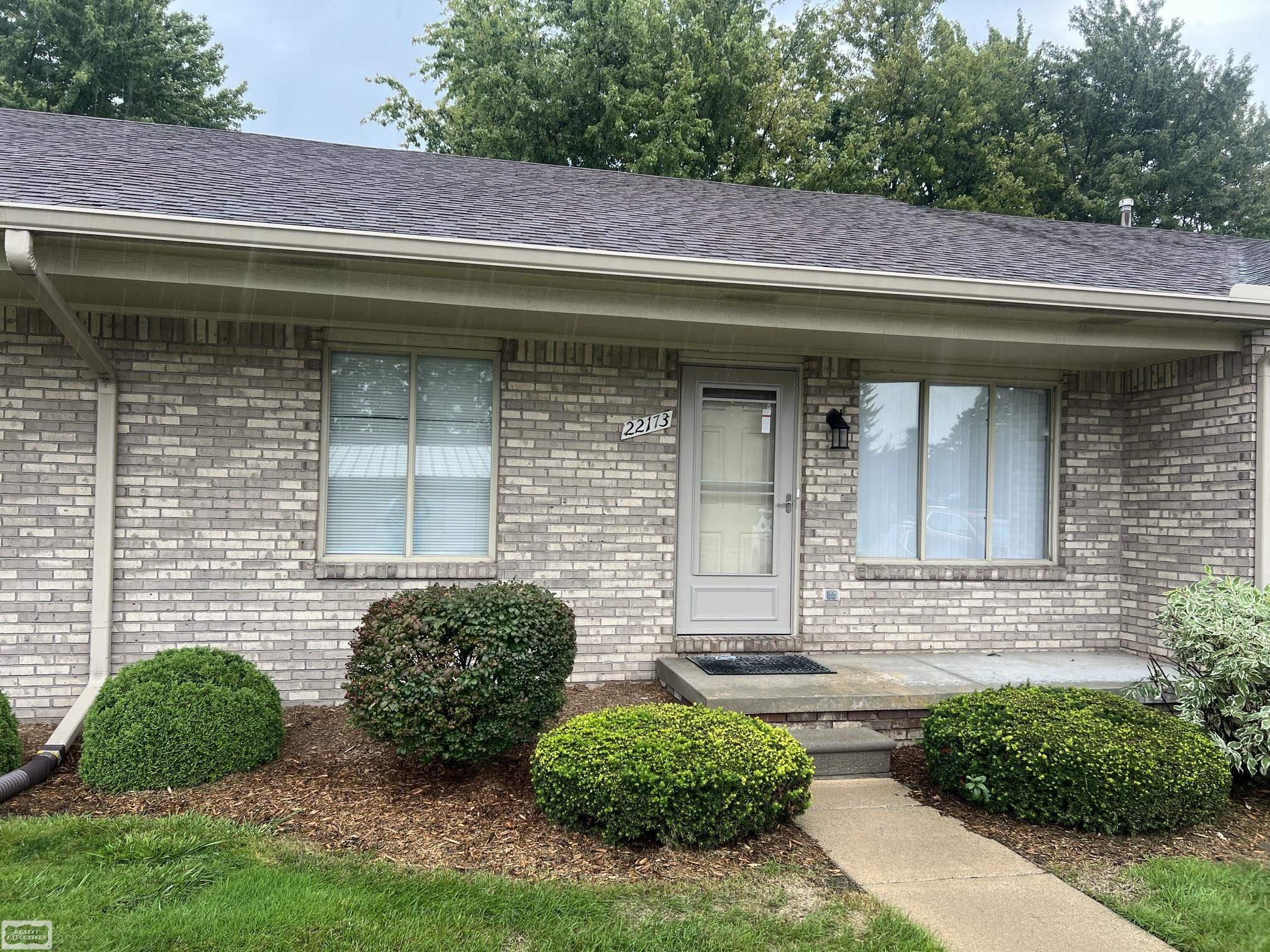 Photo 2 of Condo for sale at 22173 Glenwood St, Clinton Township, MI 48035 | MLS# 58050218888 | Listing updated on 2026-09-25