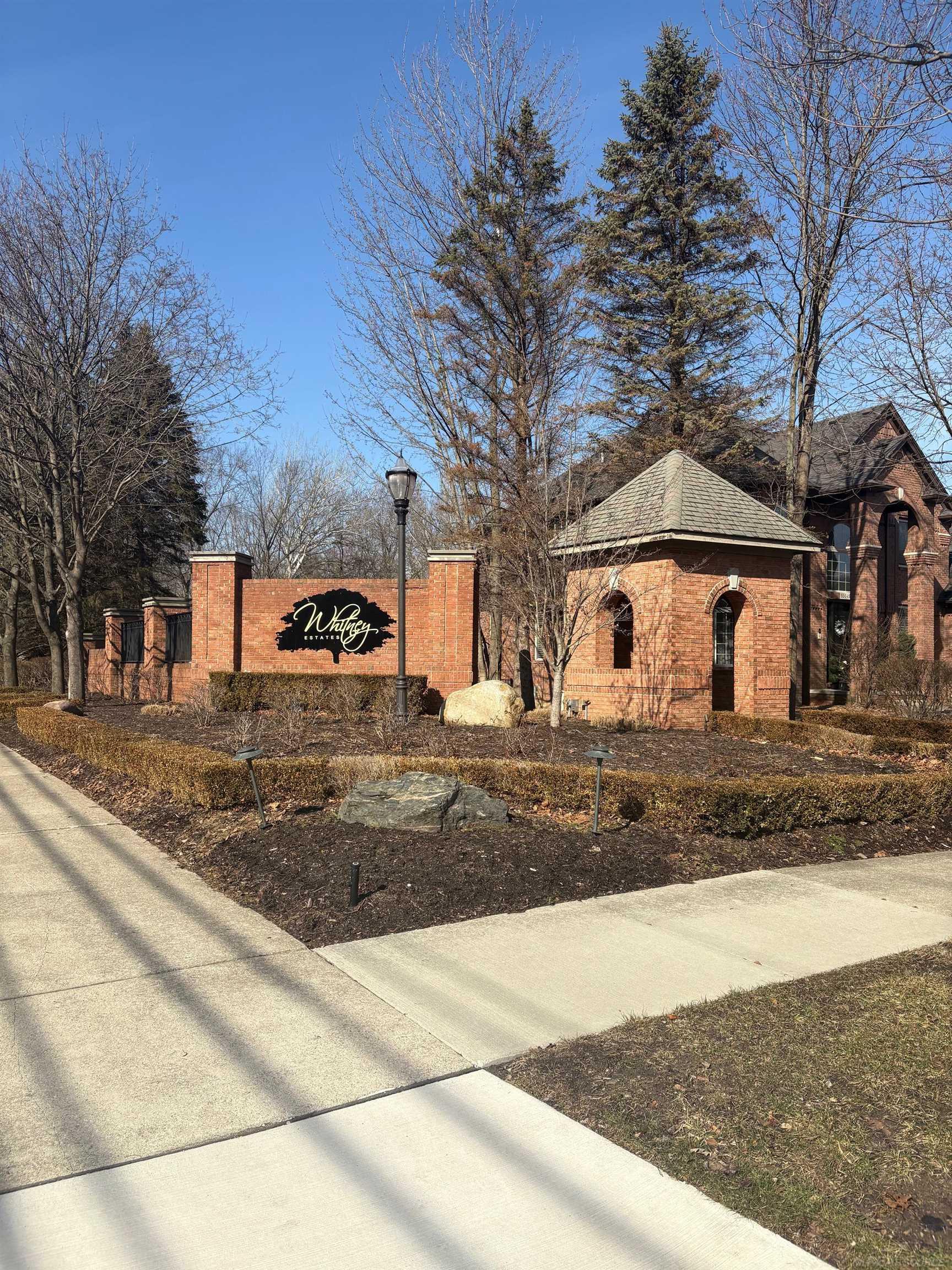2nd image of 10505 Excalibur Dr, Shelby Township, MI 48315 | MLS# 58050218899
