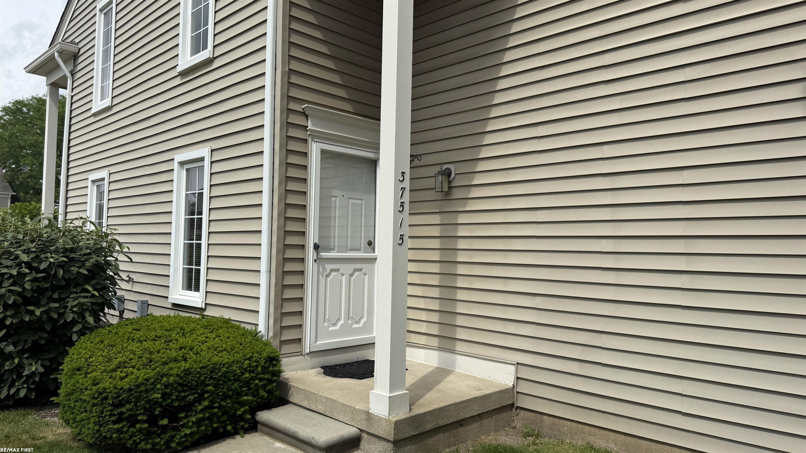 Photo 1 of Condo for sale at 37515 Stonegate Cir, Clinton Township, MI 48036 | MLS# 58050218910 | Listing updated on 2026-09-17