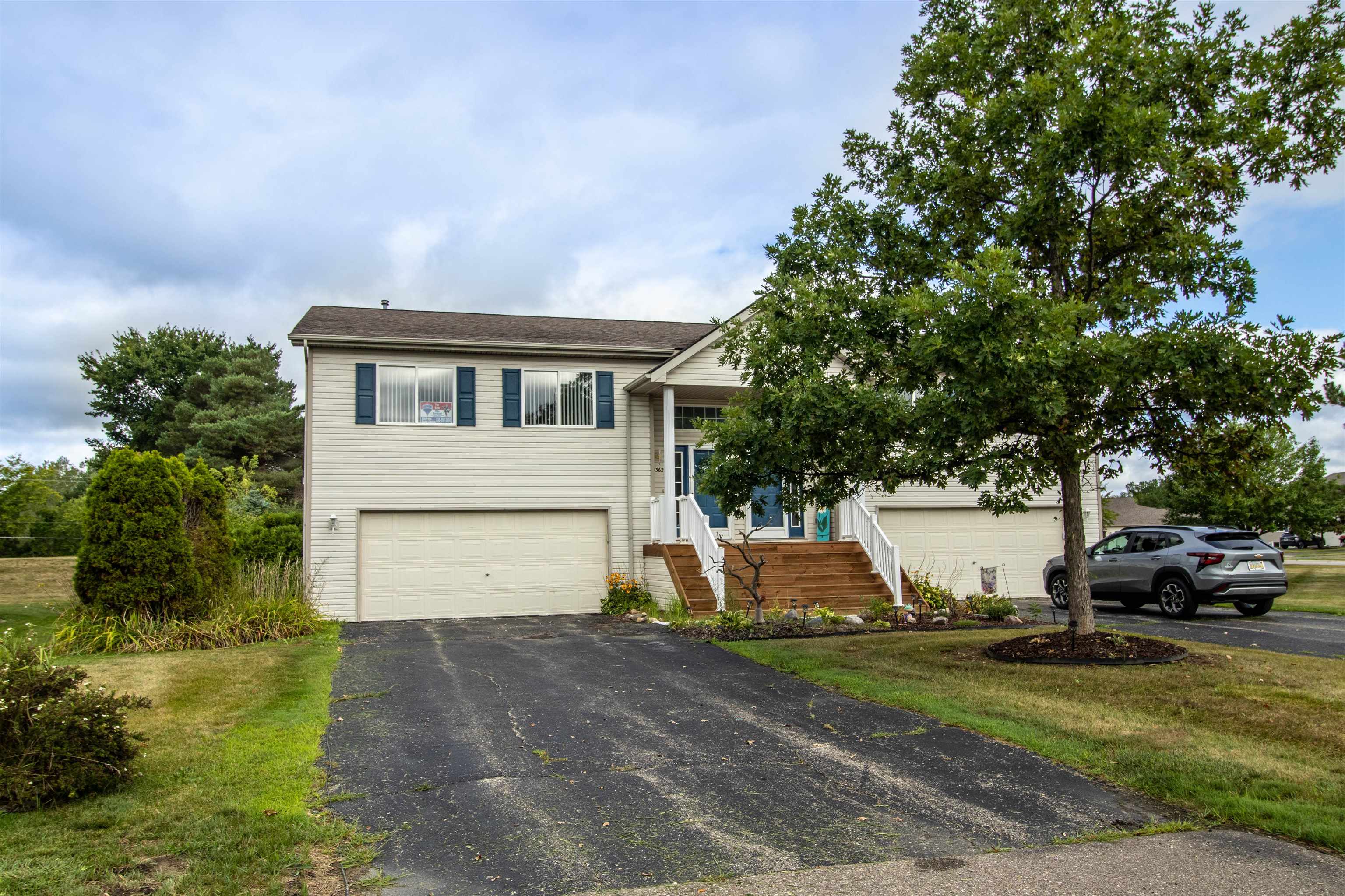 41st image of 9362 Lake Park Dr, Grand Blanc, MI 48439 | MLS# 50218914