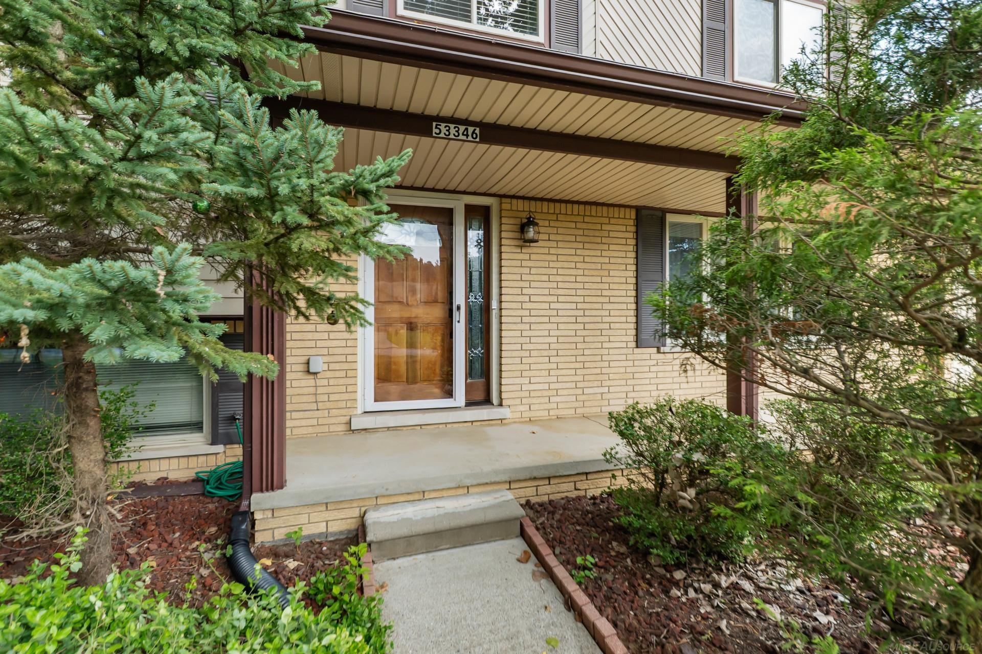 3rd image of 53346 Ruann Dr, Shelby Township, MI 48316 | MLS# 50218958