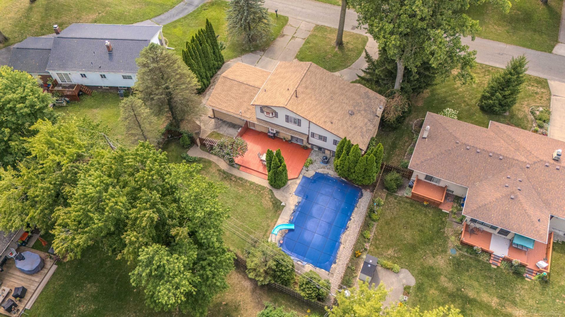 4th image of 53346 Ruann Dr, Shelby Township, MI 48316 | MLS# 50218958