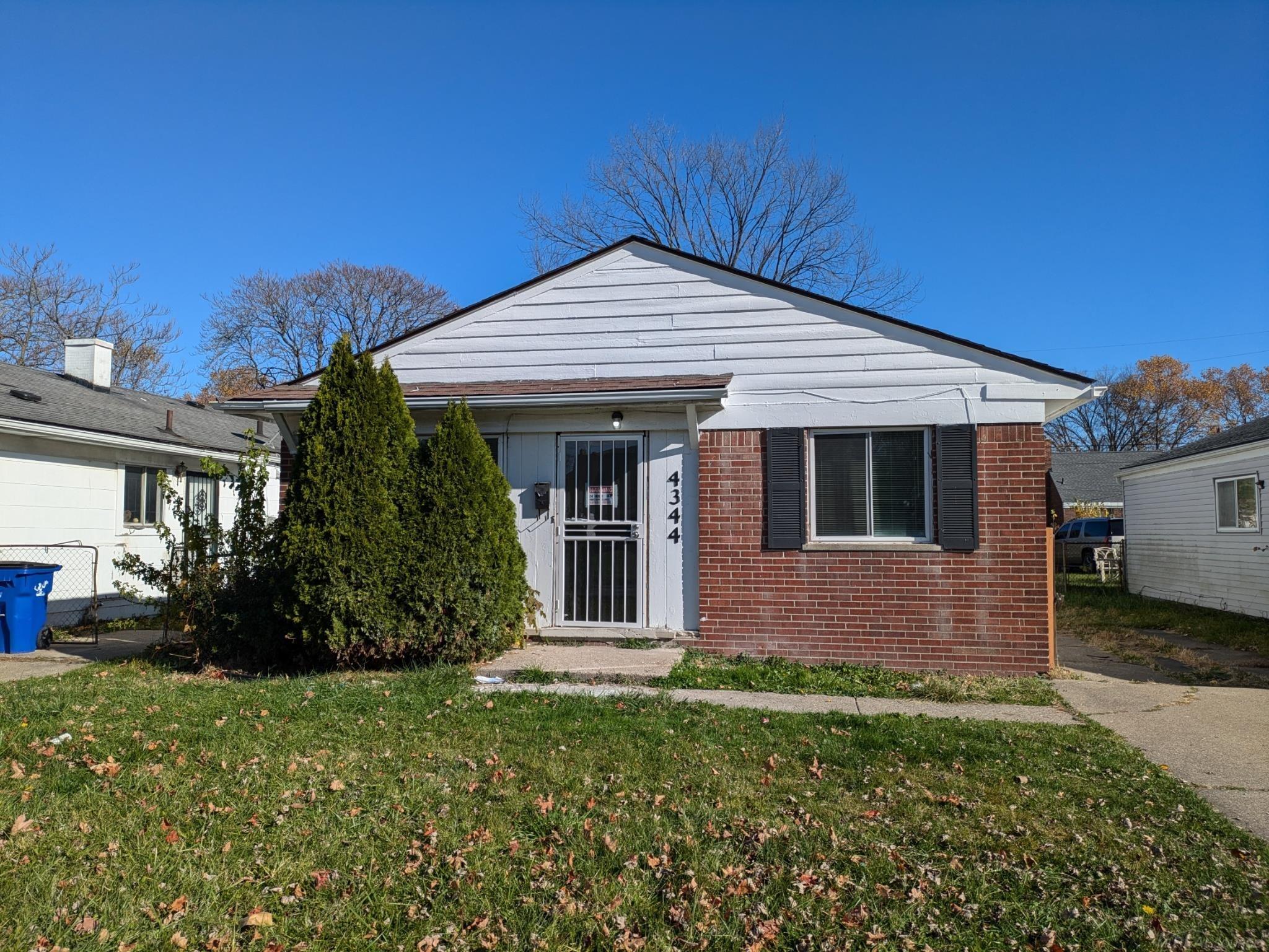 2nd image of 4344 Springle St, Detroit, MI 48215 | MLS# 58050218976
