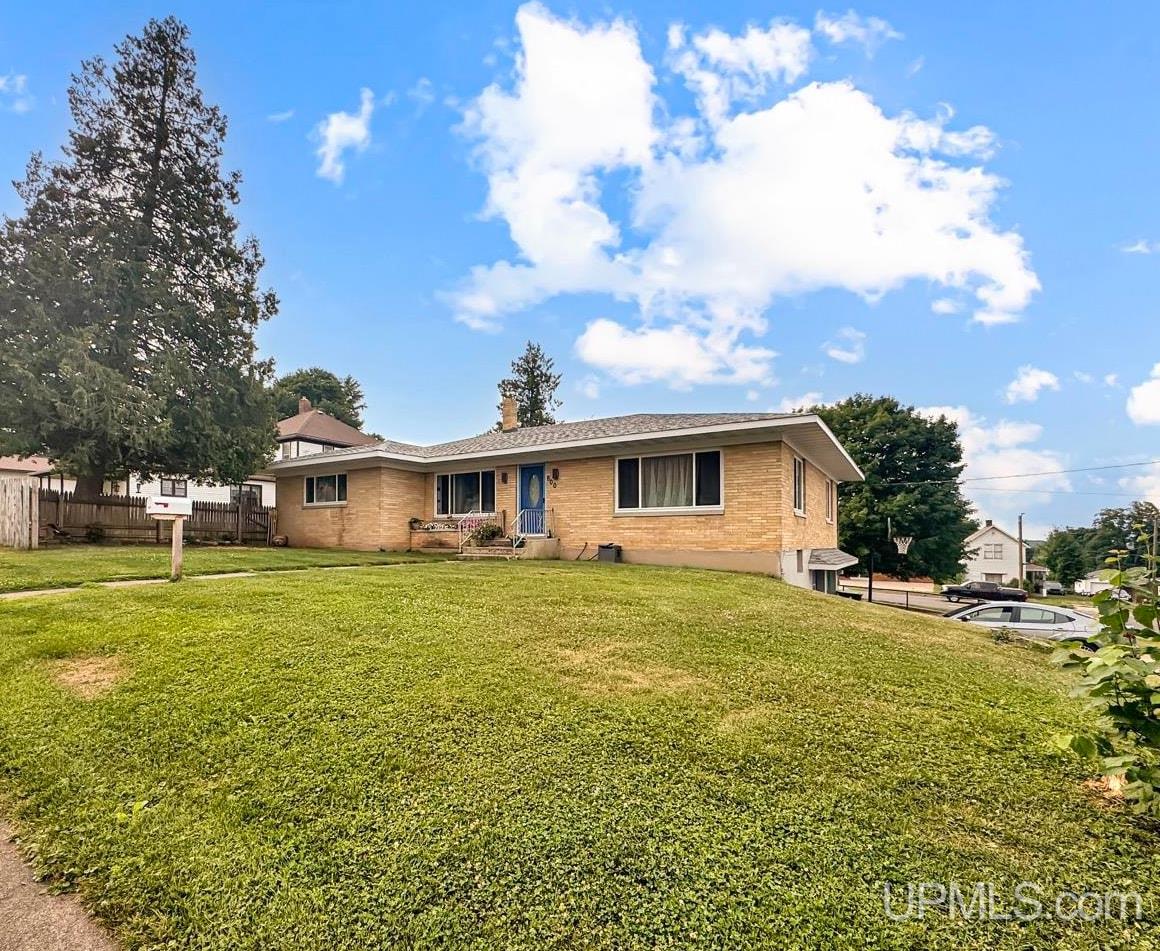 31st image of 600 Court St, Crystal Falls, MI 49920 | MLS# 50218985
