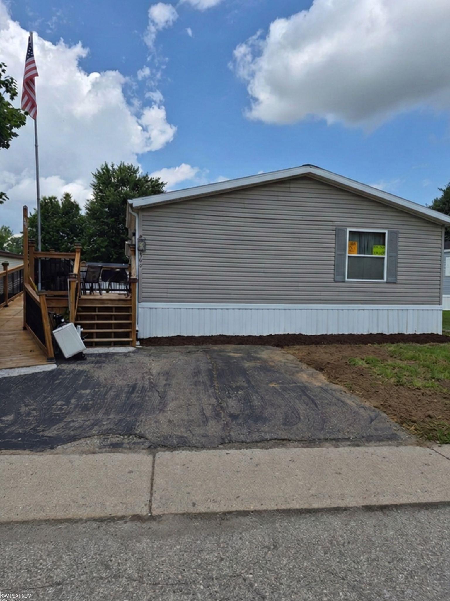 1st image of 366 Diamond Cir, Whitmore Lake, MI 48189 | MLS# 50218989