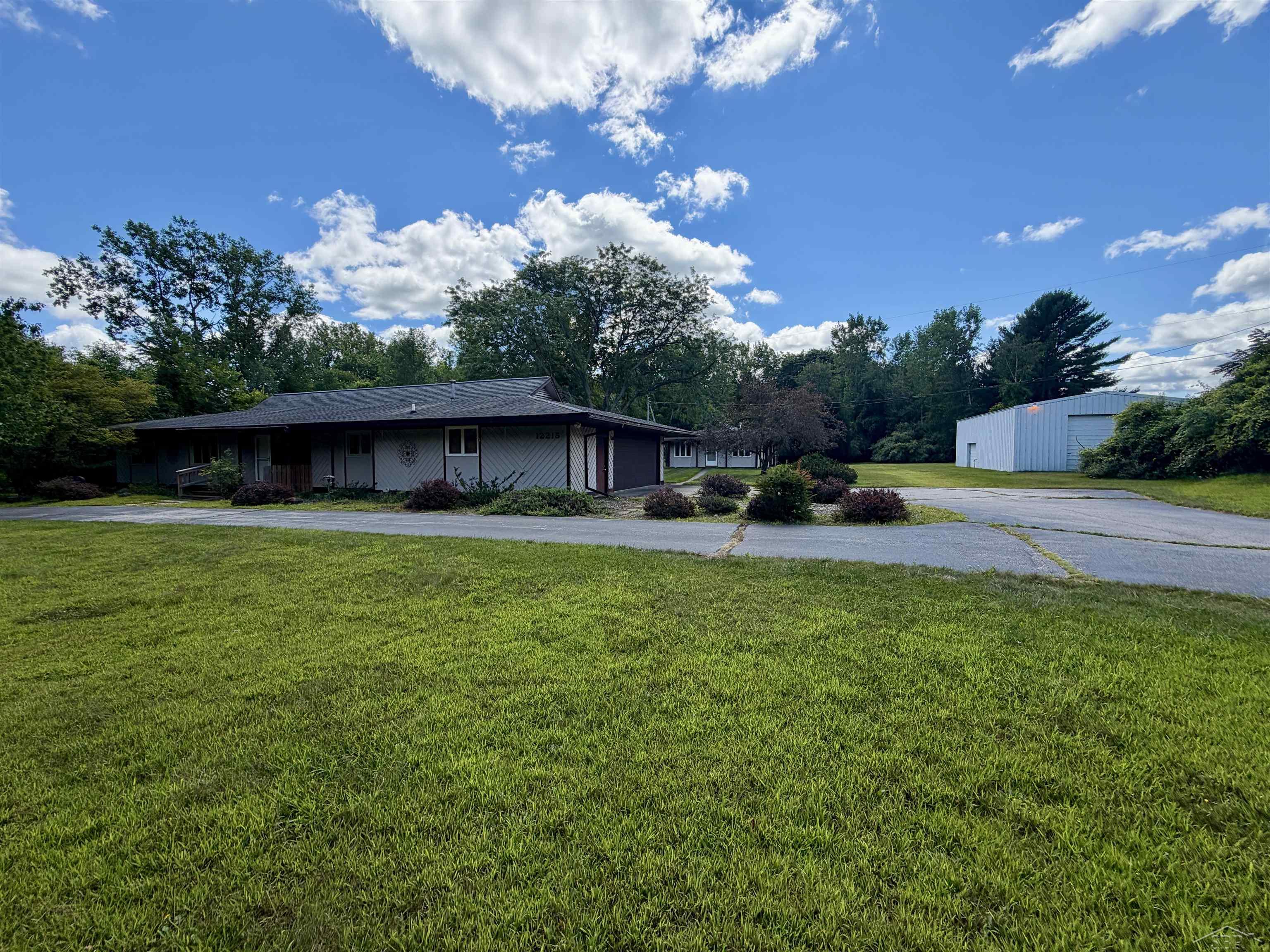 2nd image of 12215 Scott Rd, Freeland, MI 48623 | MLS# 50219021