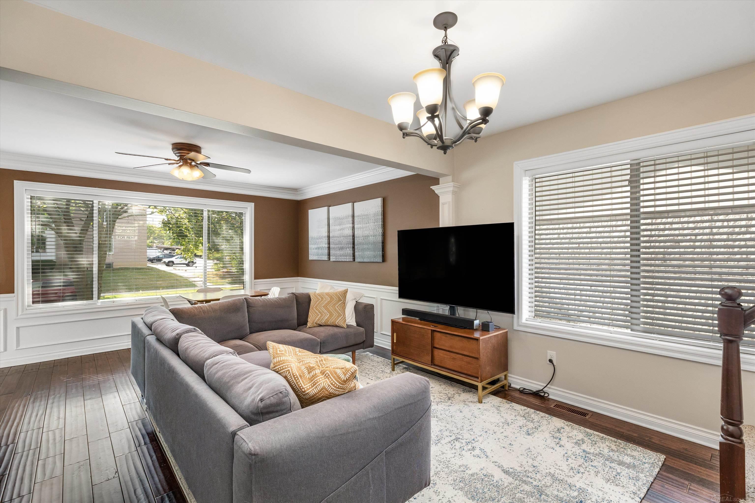 Photo 4 of Single family home for sale at 342 N Marias Ave, Clawson, MI 48017 | MLS# 58050219044 | Listing updated on 2026-09-18