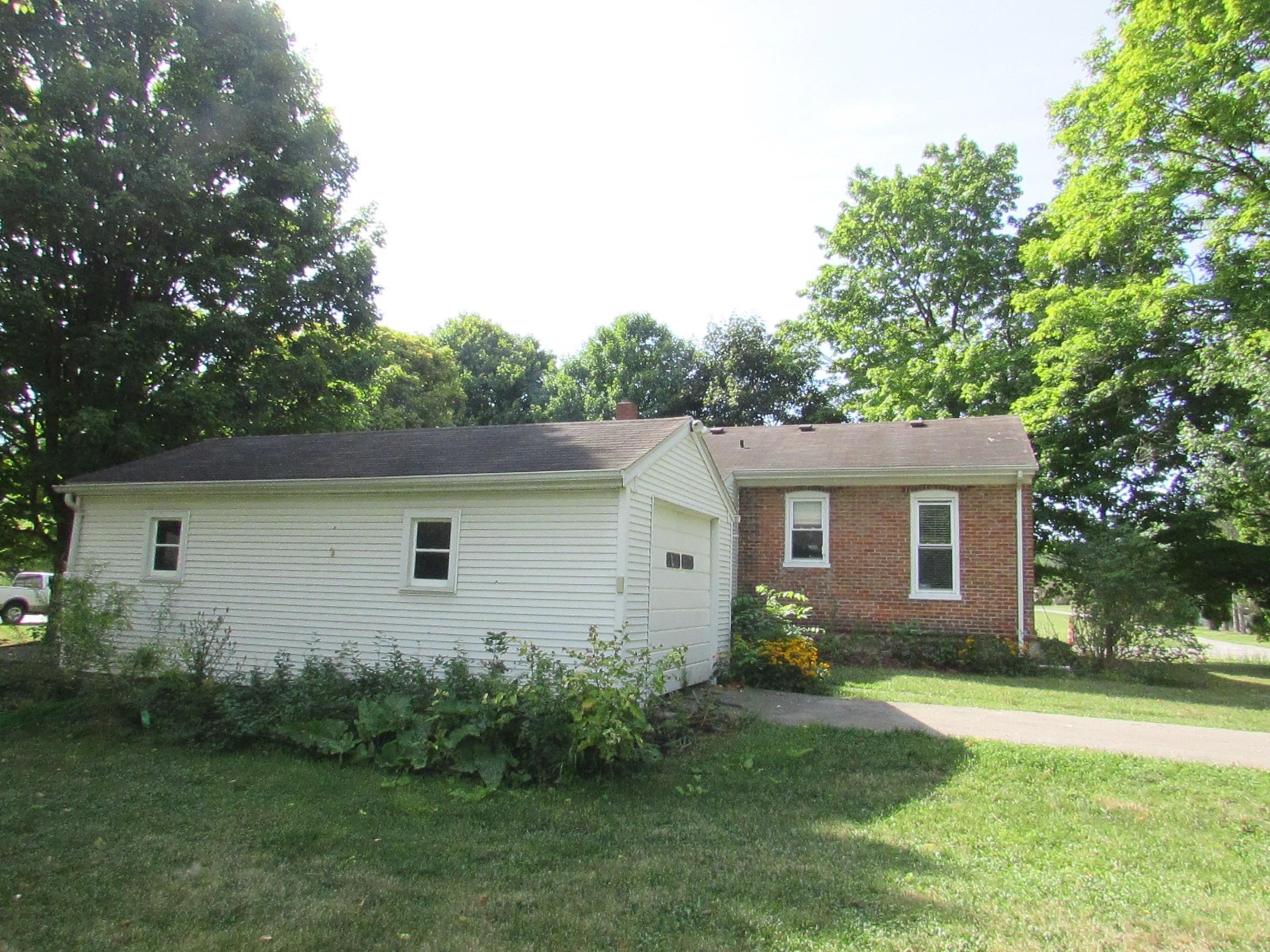 Photo 3 of Single family home for sale at 6209 E Atherton Rd, Burton, MI 48519 | MLS# 5050219057 | Listing updated on 2026-09-23