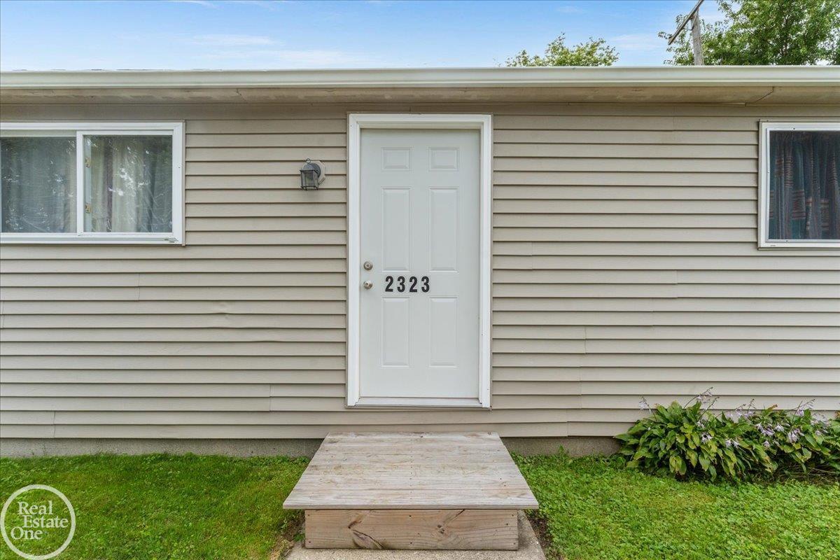 2nd image of 2321 2323 15th St, Port Huron, MI 48060 | MLS# 50219060