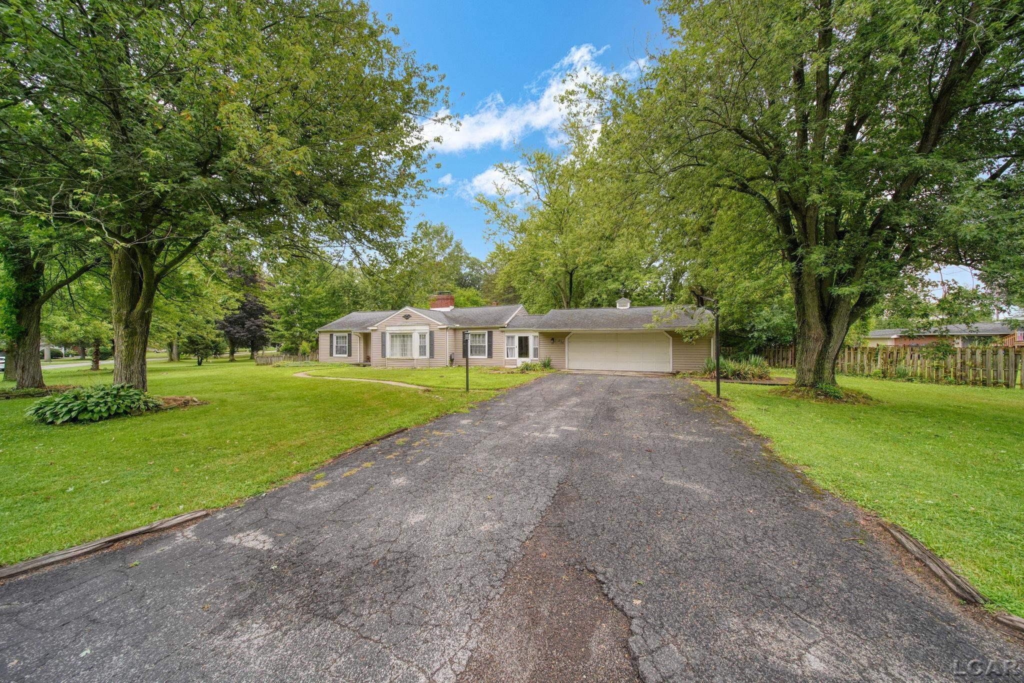 1st image of 434 W Westwood Dr, Adrian, MI 49221 | MLS# 50219067