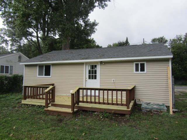 2nd image of 815 Woodlawn Ave, Owosso, MI 48867 | MLS# 50219068