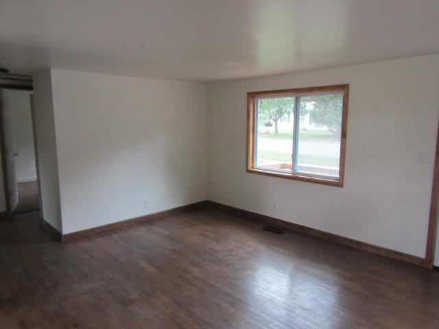 4th image of 815 Woodlawn Ave, Owosso, MI 48867 | MLS# 50219068