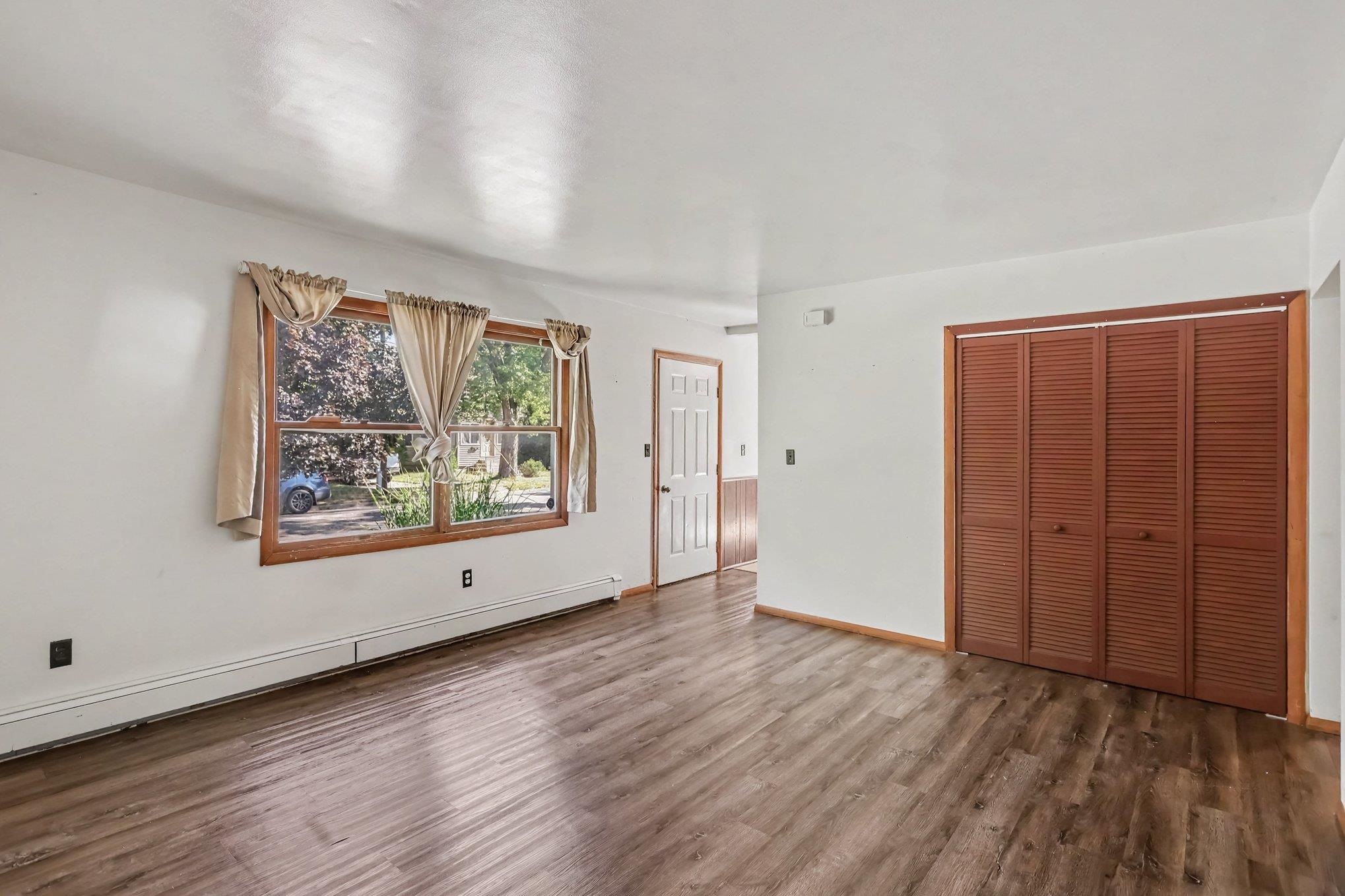 5th image of 1906 James St, Essexville, MI 48732 | MLS# 50219074