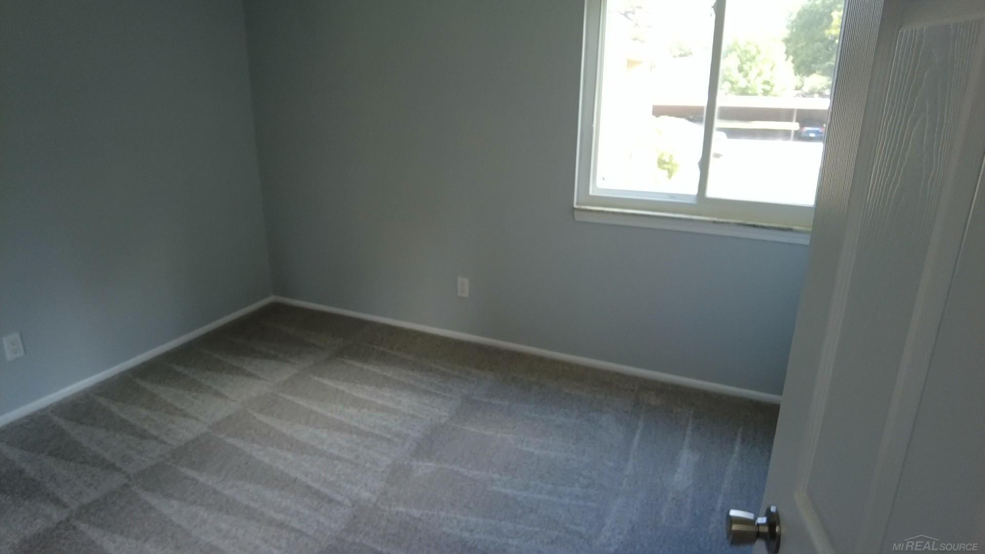 5th image of 5400 Maple Ridge Rd, Haslett, MI 48840