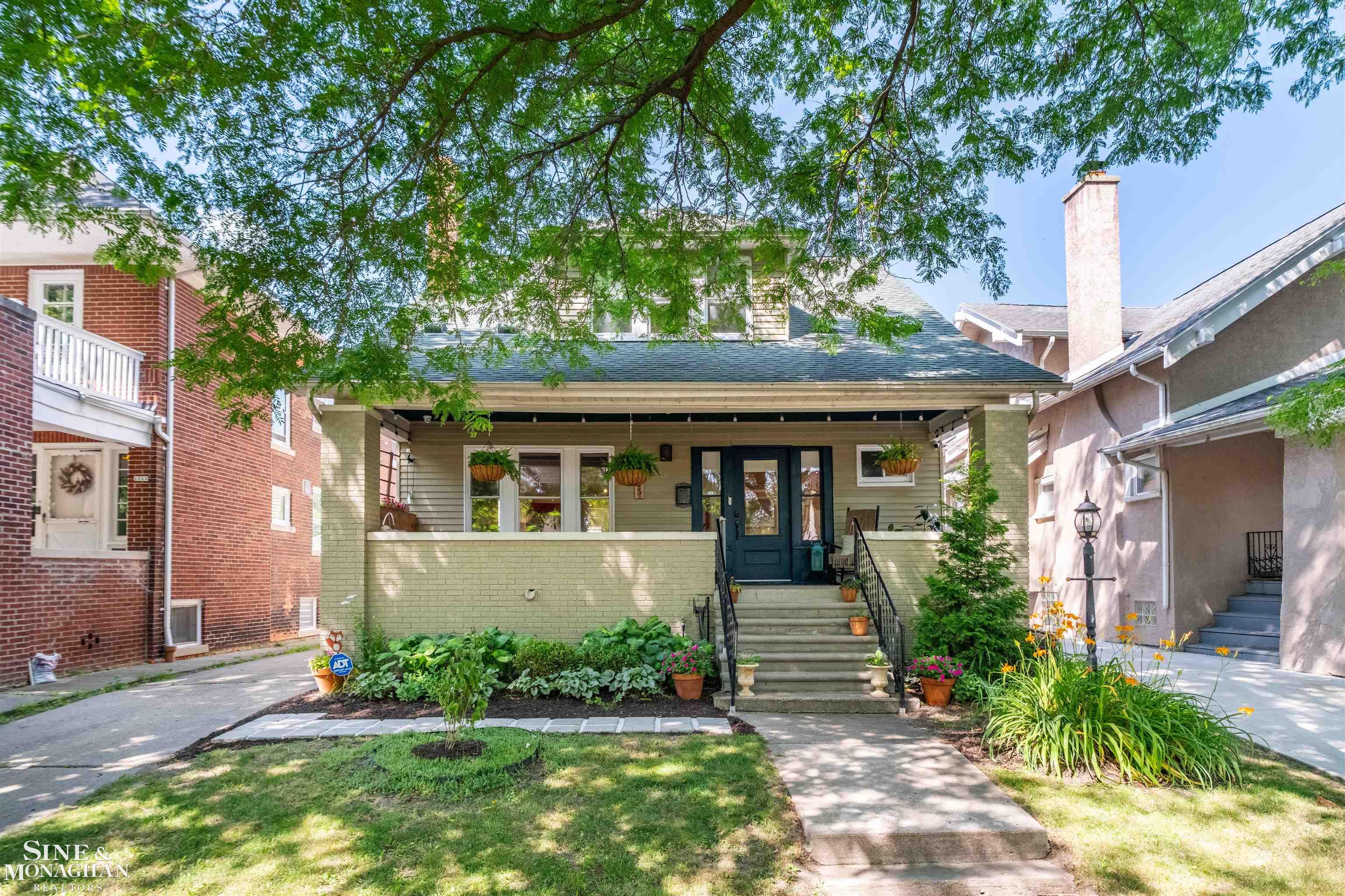 Listing photo, Grosse Pointe Park