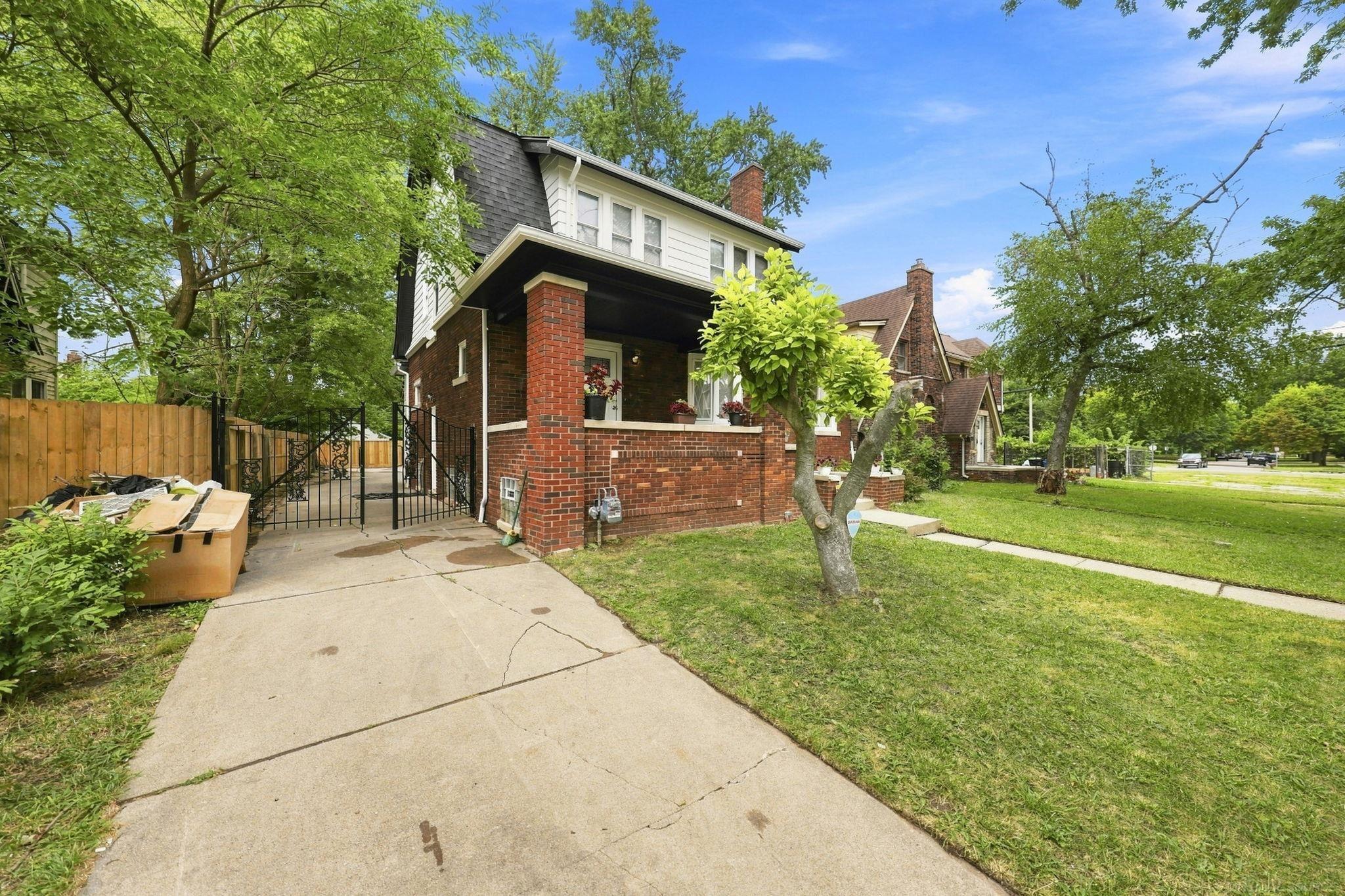 3rd image of 3438 Balfour Rd, Detroit, MI 48224 | MLS# 50219100