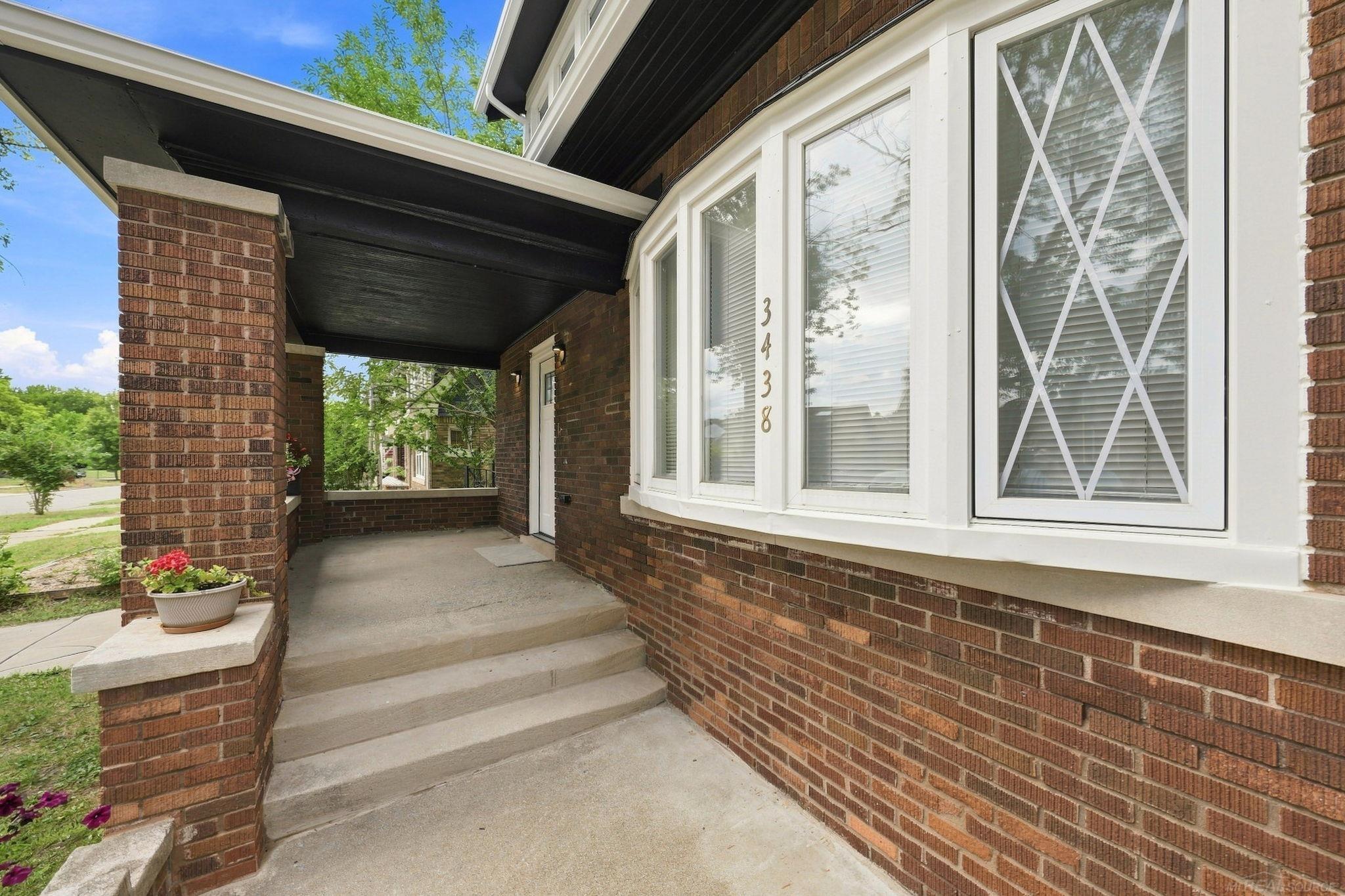 4th image of 3438 Balfour Rd, Detroit, MI 48224 | MLS# 50219100