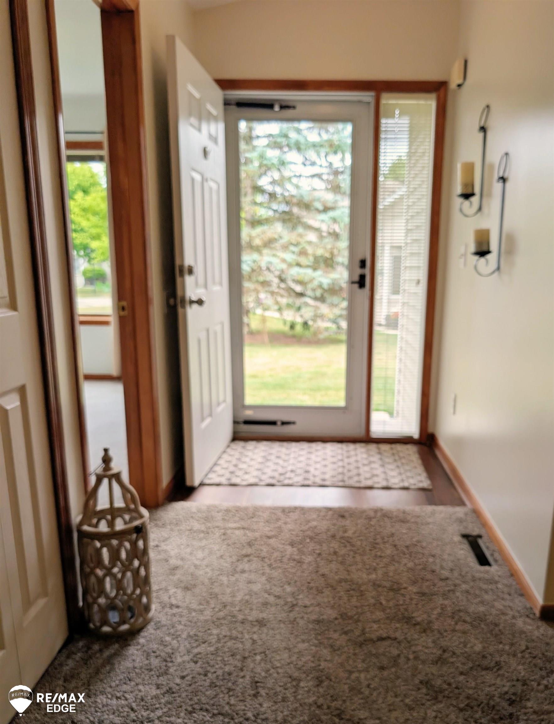 Listing Photo 3 - Condo for sale in building located at 9292 Monica Dr, Davison, MI 48423