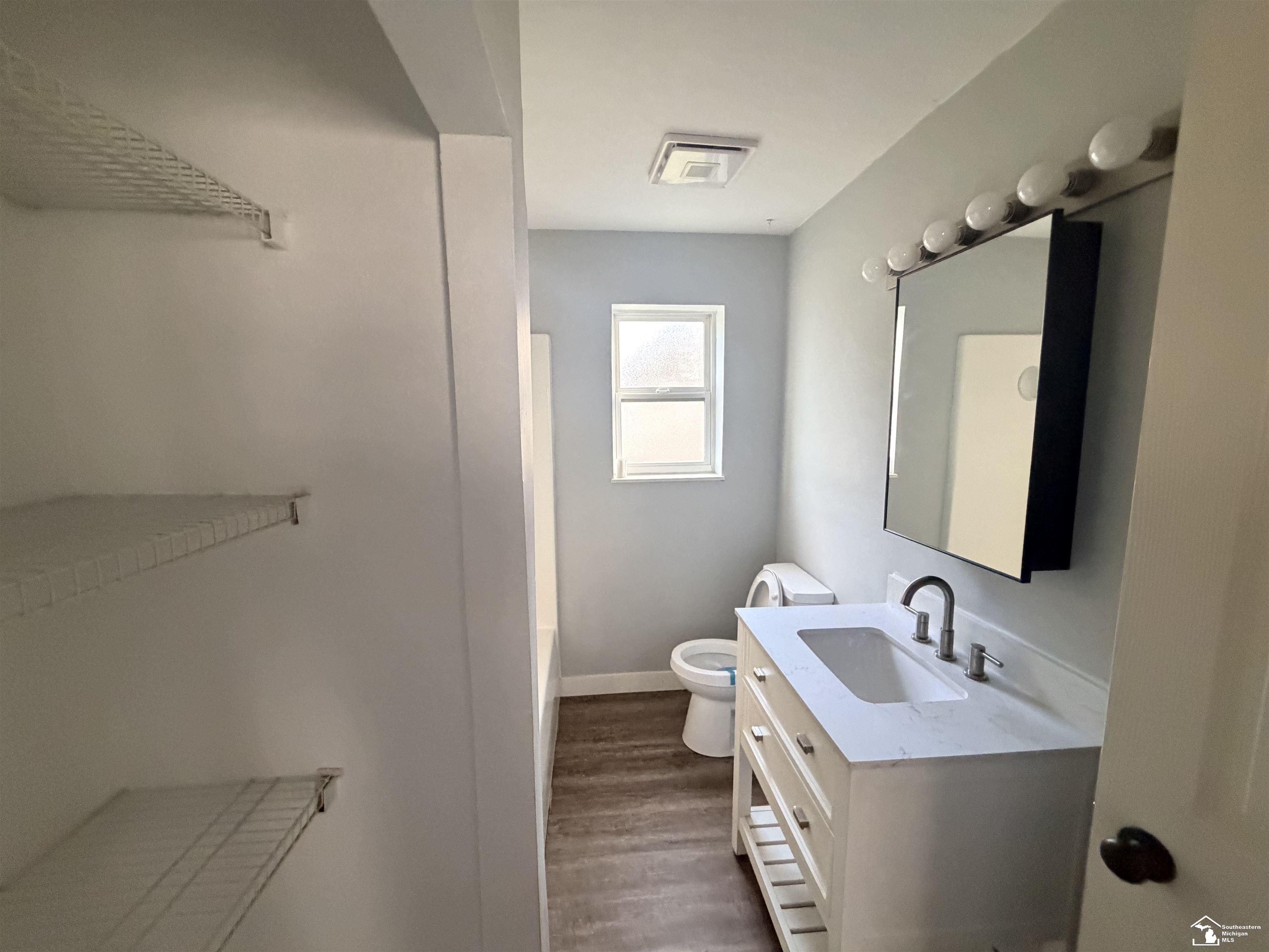 10th image of 527 Railroad St, Monroe, MI 48161 | MLS# 57050219151