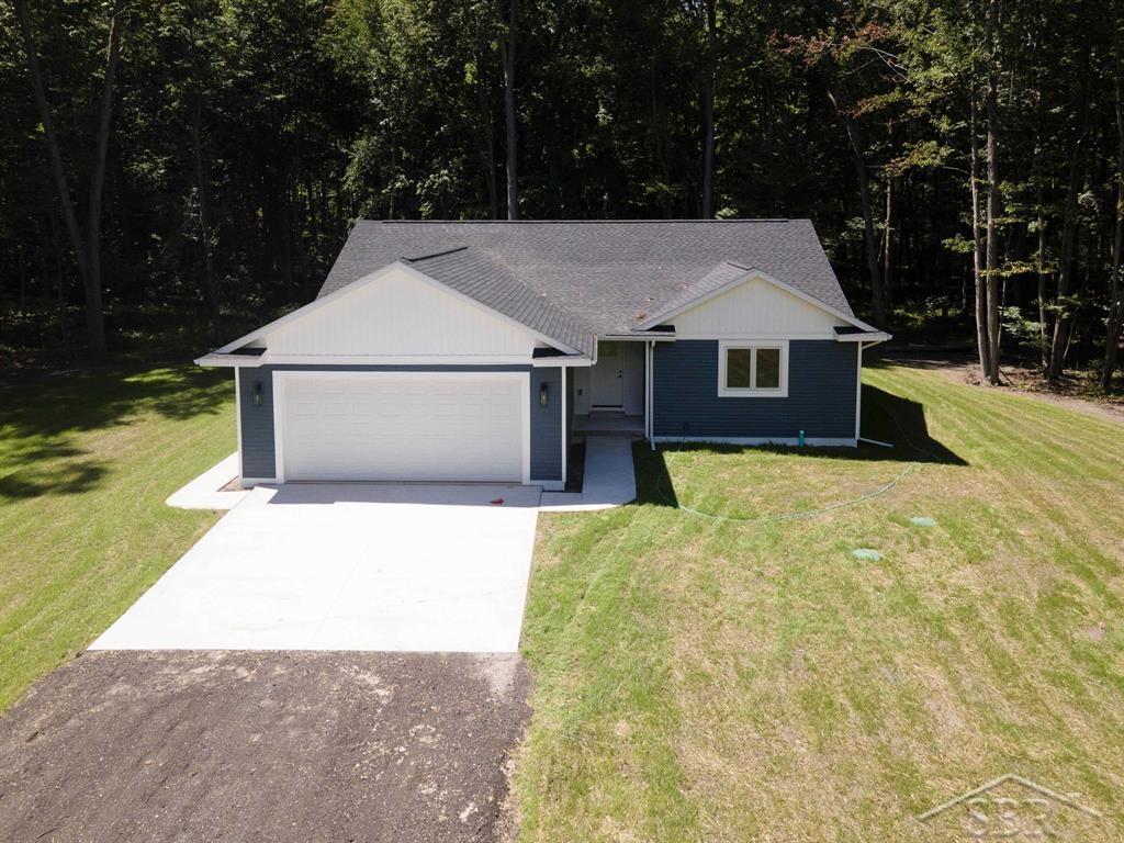 3rd image of 826 S Grey Rd, Midland, MI 48640 | MLS# 50219158