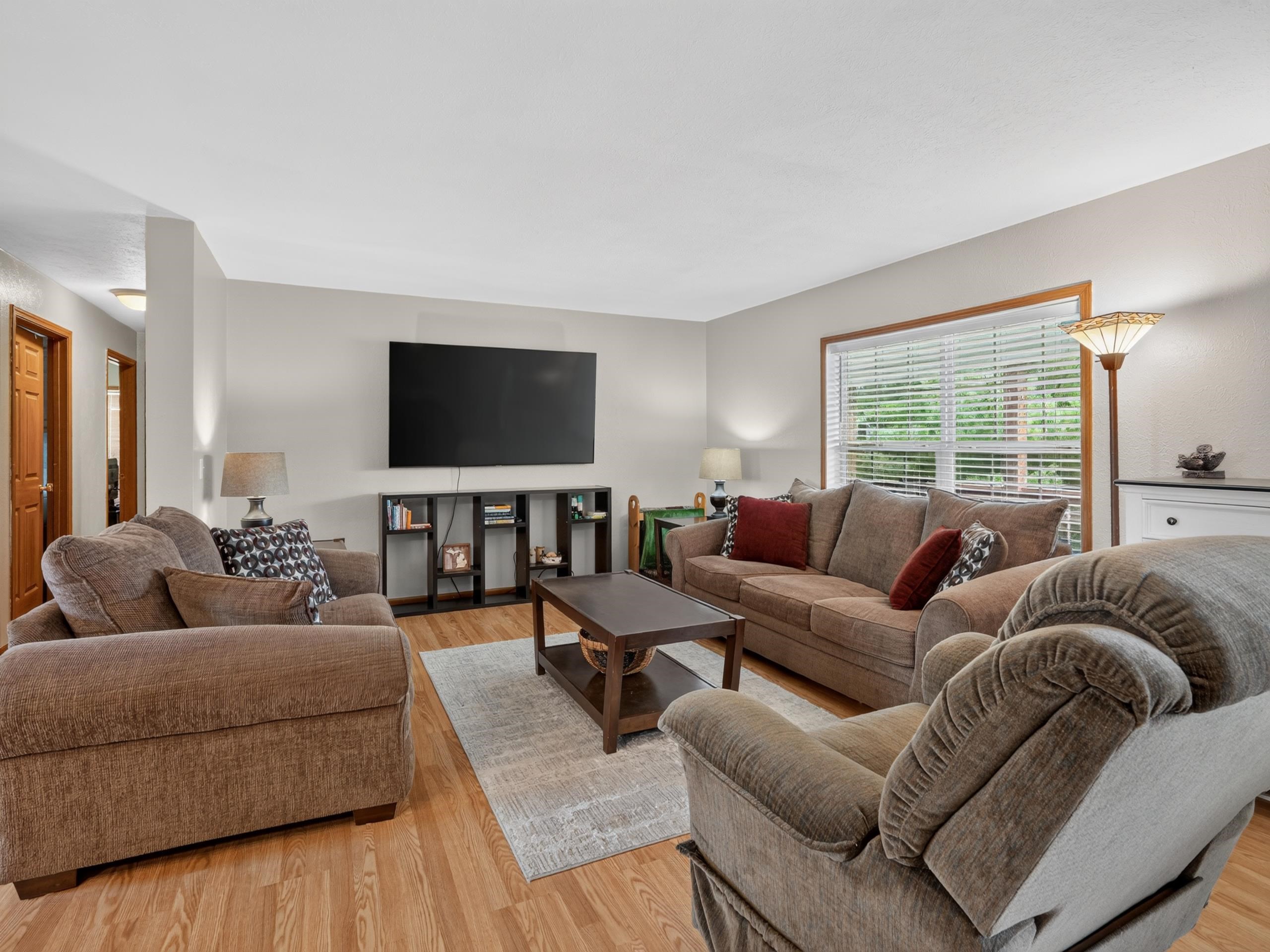 4th image of 533 White Rd, Gladwin, MI 48624 | MLS# 50219171