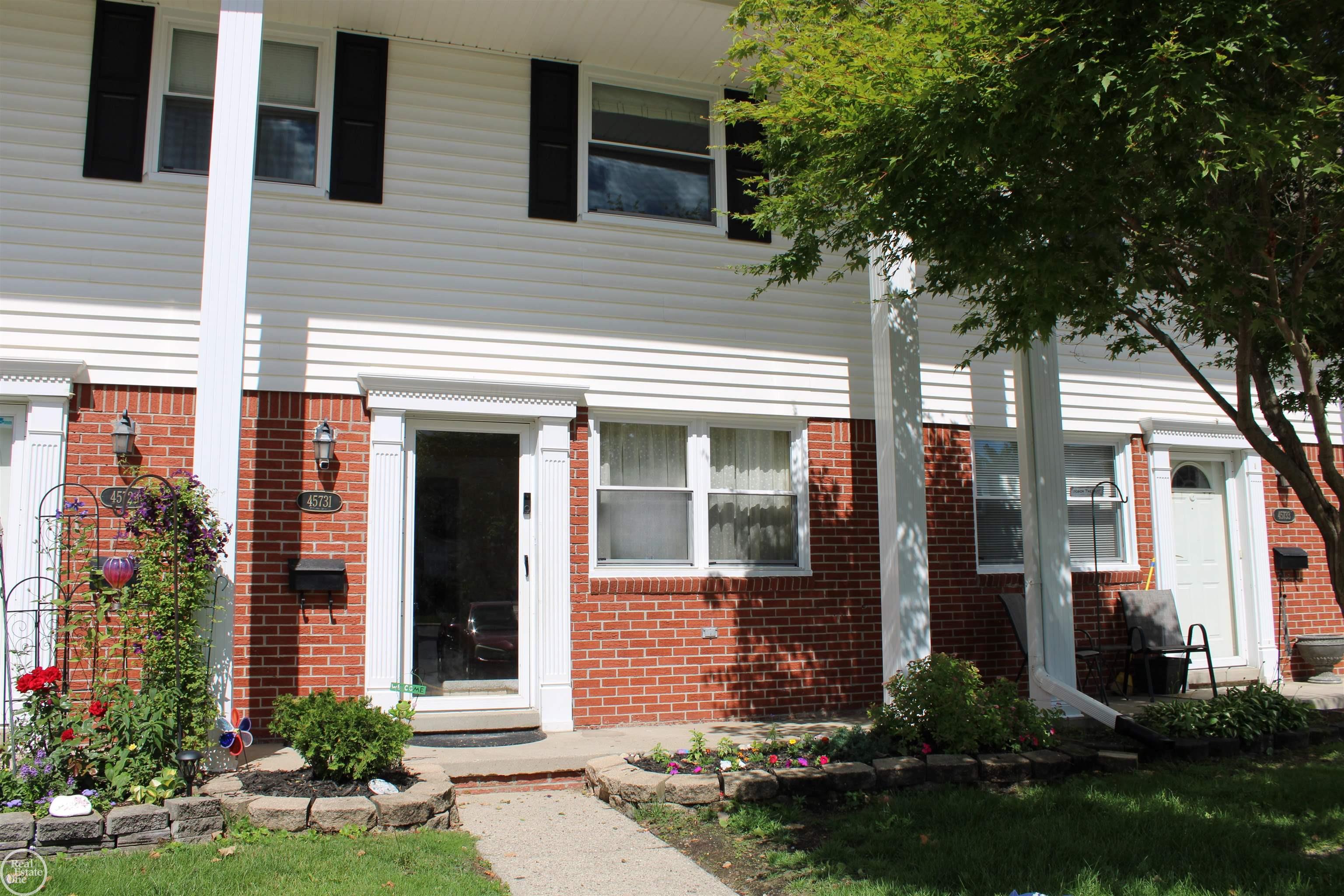 Photo 1 of Single family home for sale at 45731 Kensington St, Utica, MI 48317 | MLS# 58050219197 | Listing updated on 2026-09-17