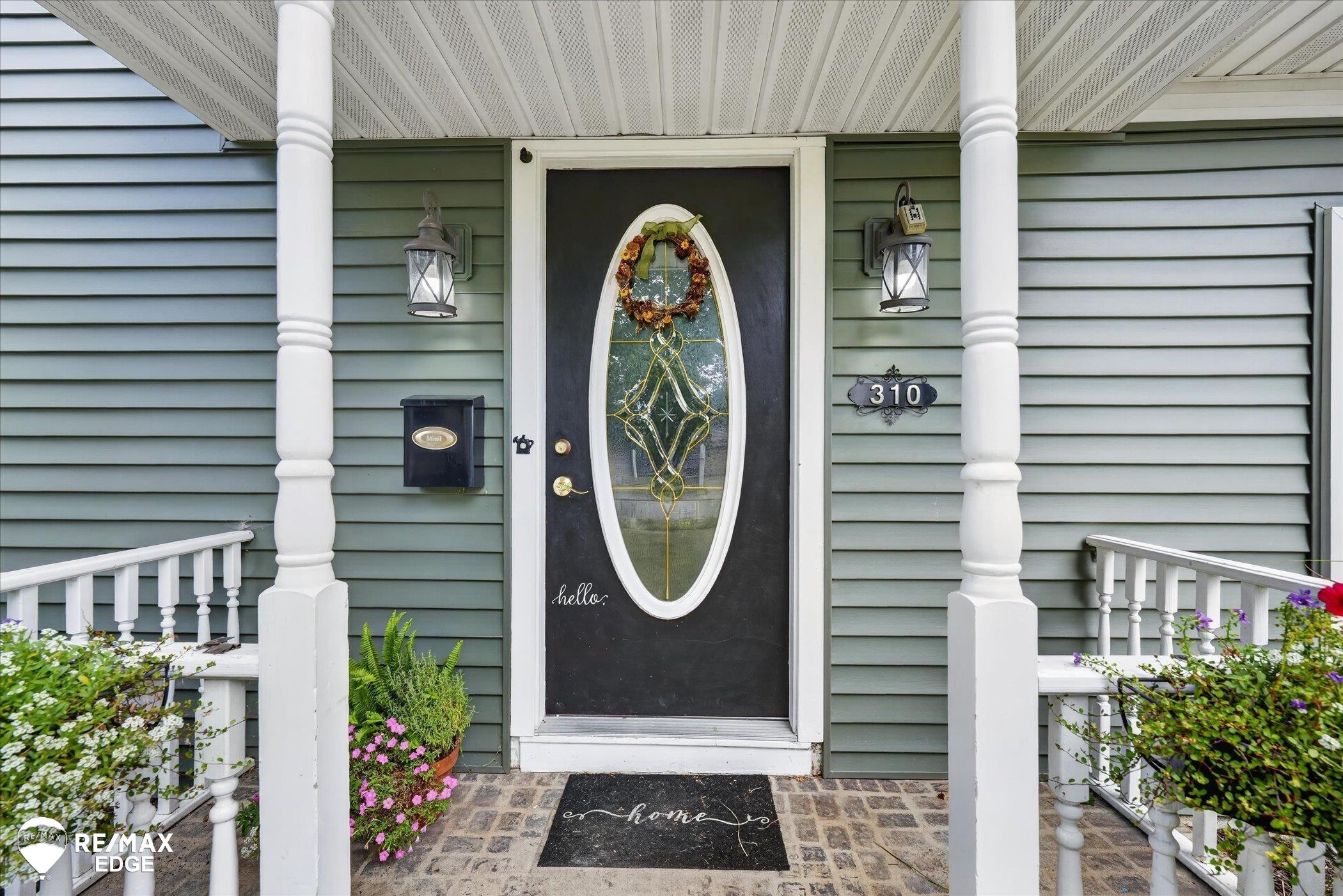 3rd image of 310 Delzingro Dr, Davison, MI 48423 | MLS# 50219226