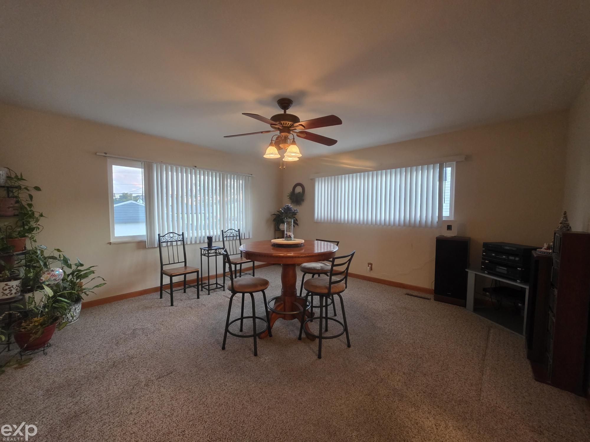 5th image of 2604 Serra Dr, Sterling Heights, MI 48310 | MLS# 50219271