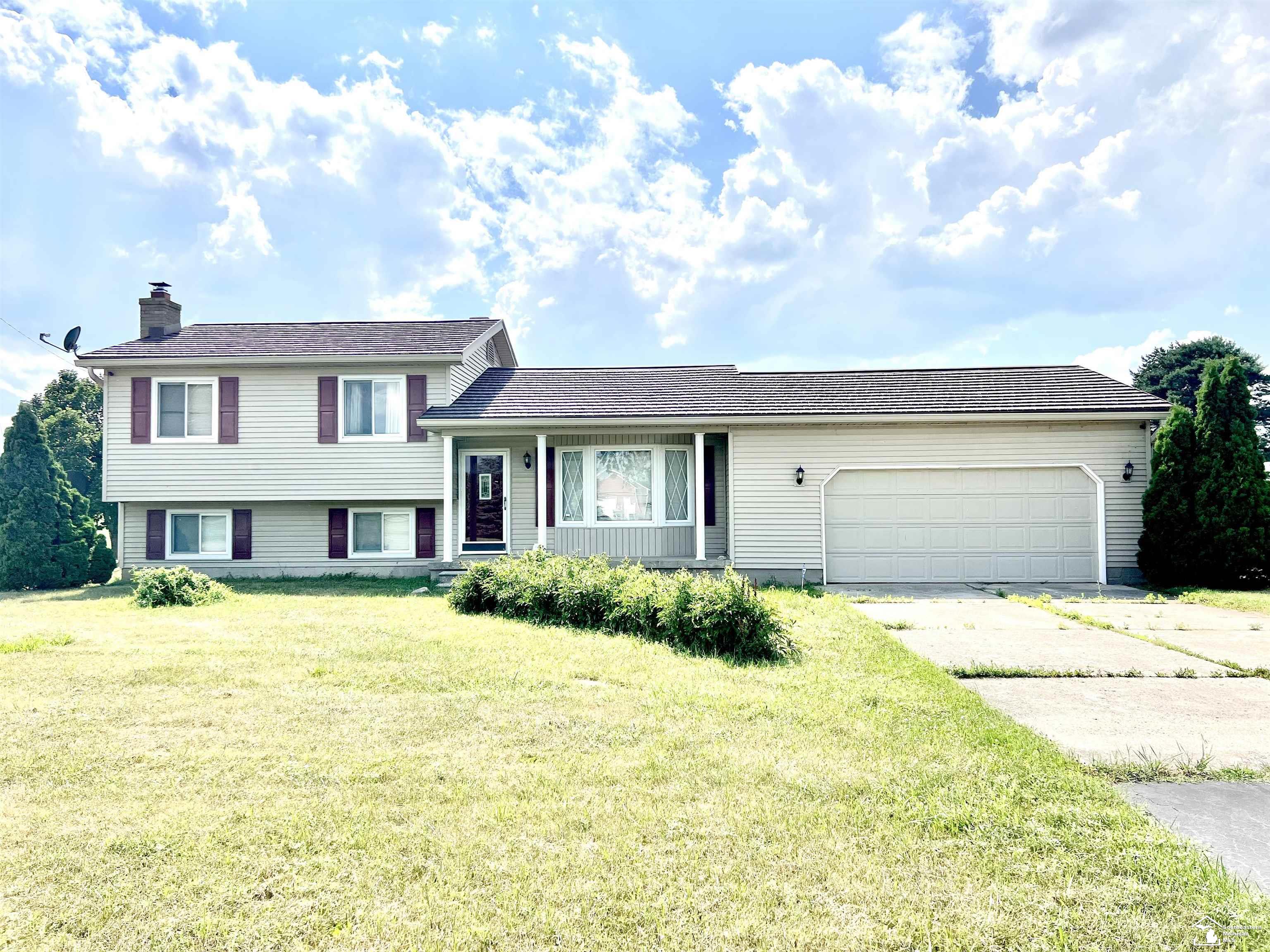 Single family home for sale at 1434 S Vernon Rd, Corunna, MI 48817 | MLS# 57050219285