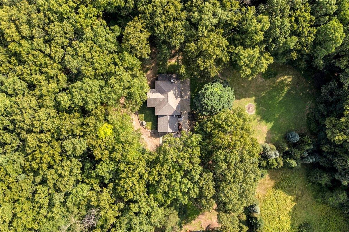 Photo 2 of Single family home for sale at 9505 Joel Rd, Holly, MI 48442 | MLS# 58050219287 | Listing updated on 2026-09-19