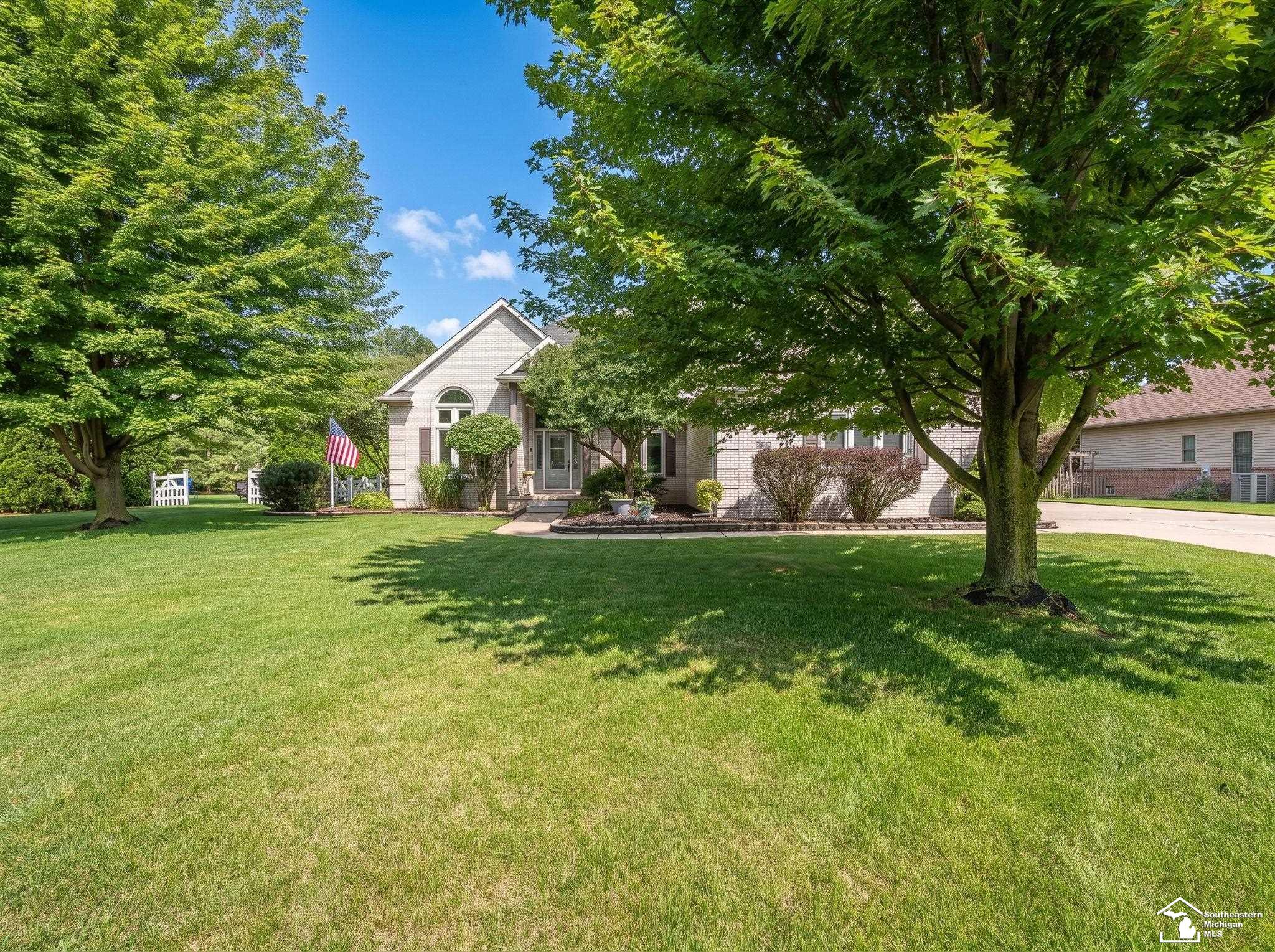 1st image of 367 Golfview Wy, Monroe, MI 48162 | MLS# 50219311