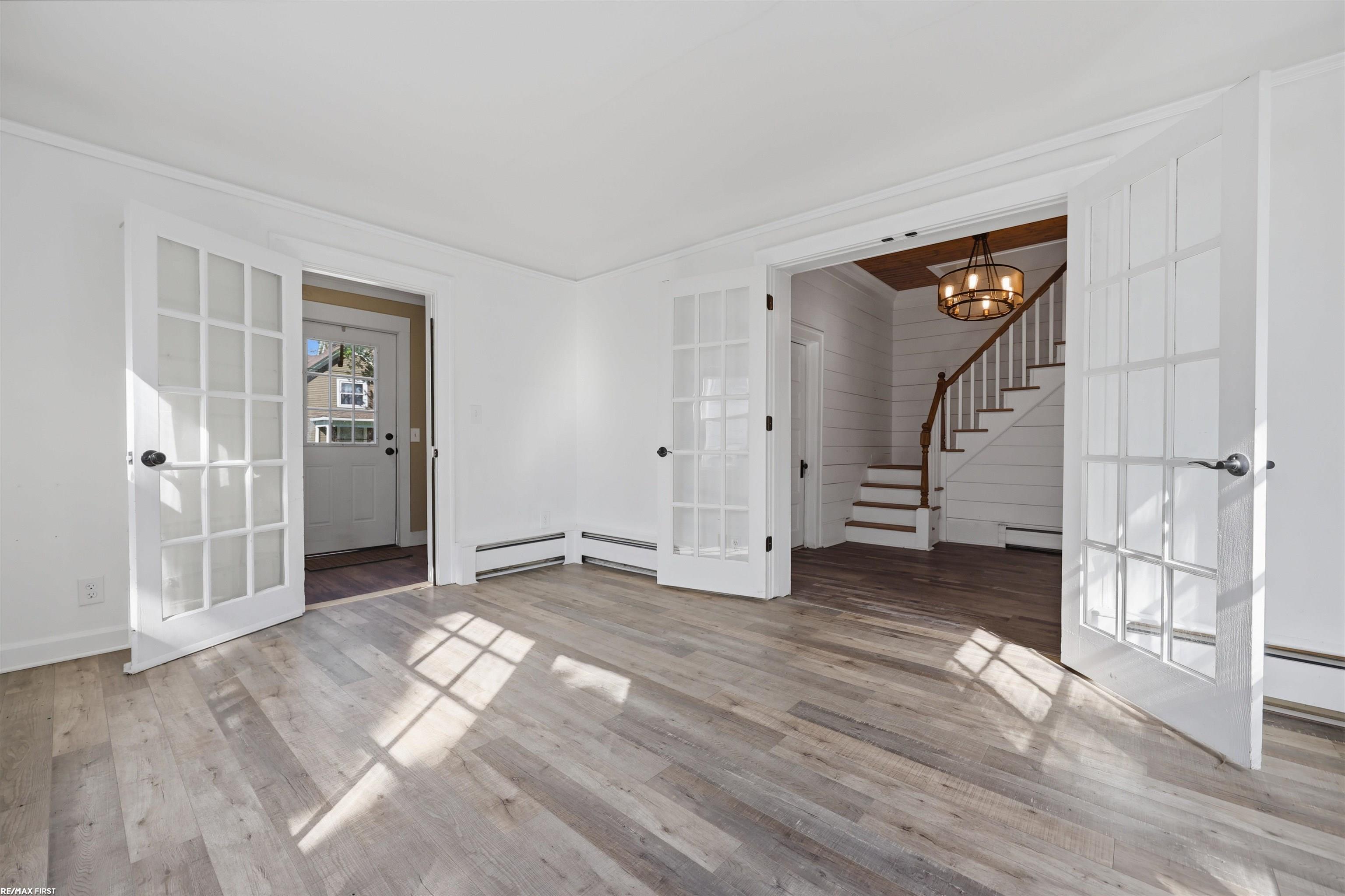 670 Pine Street photo 3