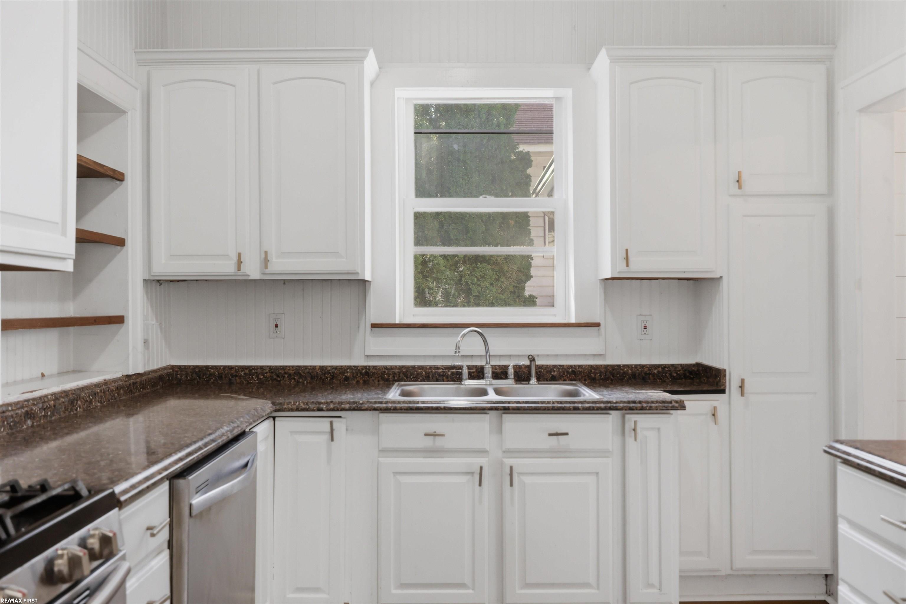 670 Pine Street photo 7