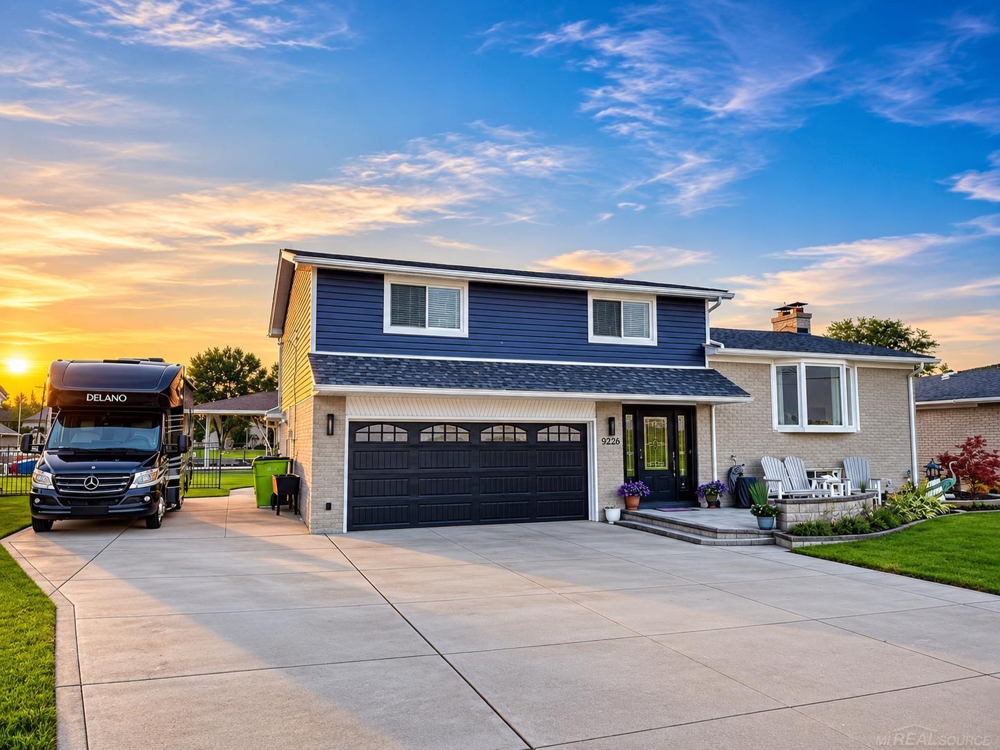 Photo 1 of Single family home for sale at 39228 Venetian Dr, Harrison Twp, MI 48045 | MLS# 50219320 | Listing updated on 2026-10-08